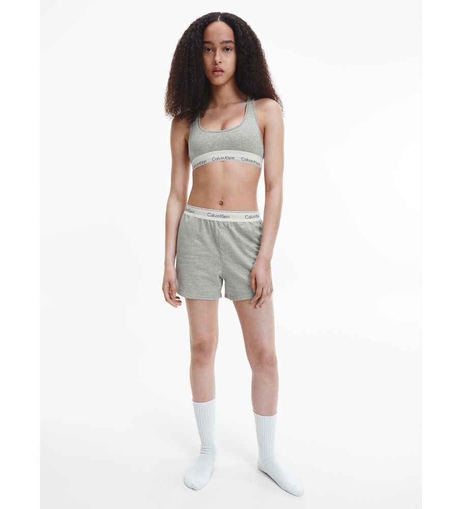 Shorts de pijama Calvin Klein cinza, modernos, em algodão.