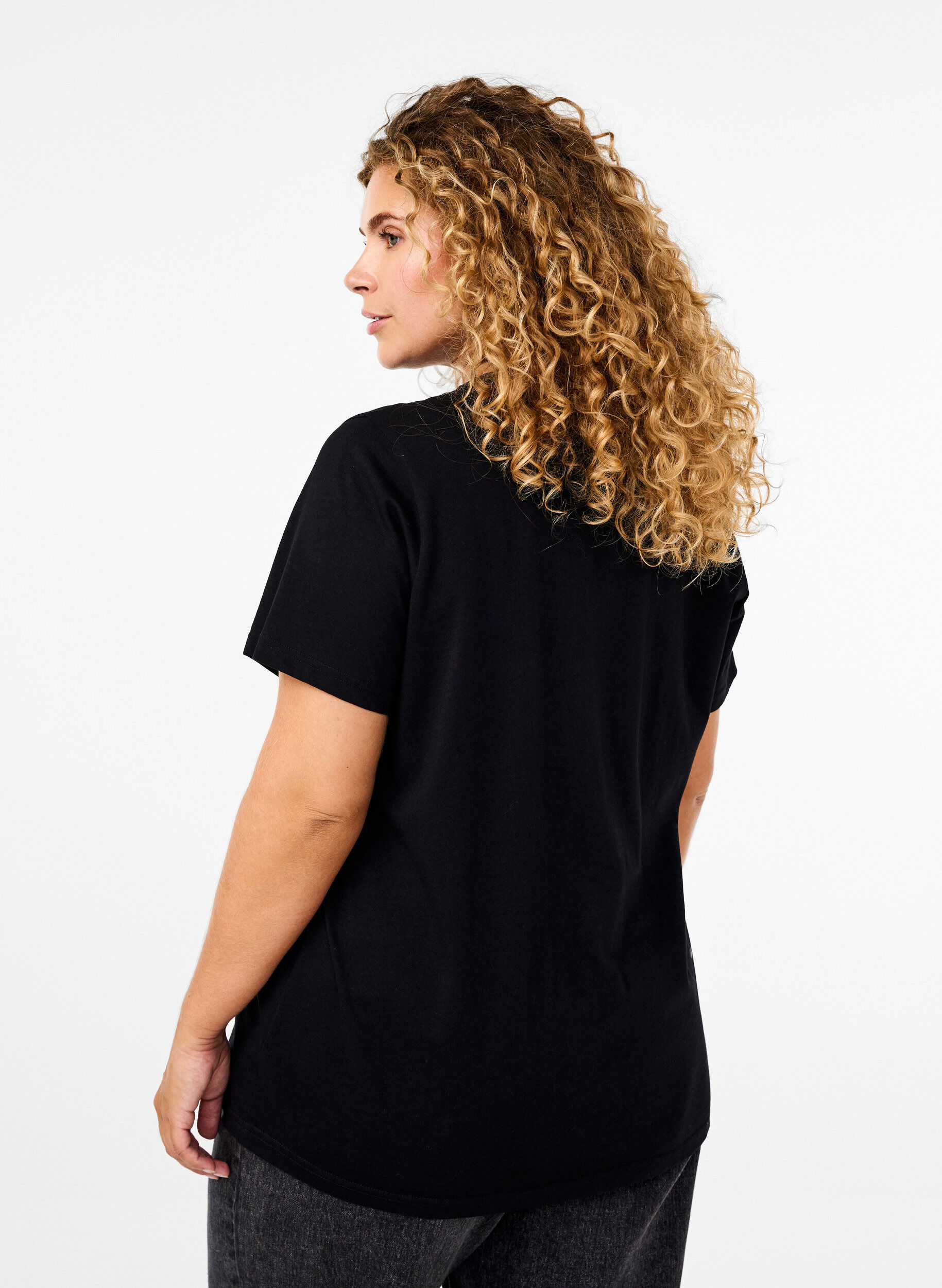 Basis t-shirt i bomuld med rund hals