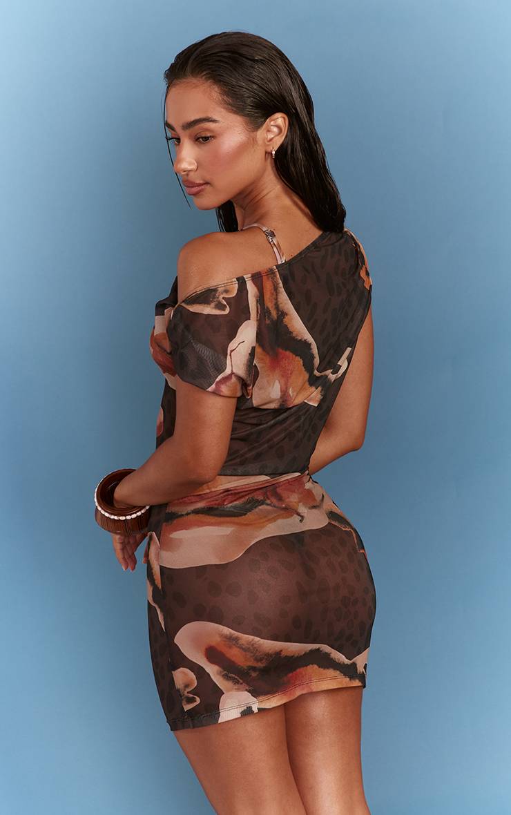 Marron Robe De Plage Mini En Mesh À Imprimé Animal Avec Détail Épaule Torsadée