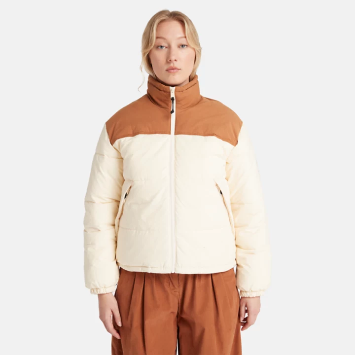 Jaqueta puffer Mountain Welsh feminina na cor bege.