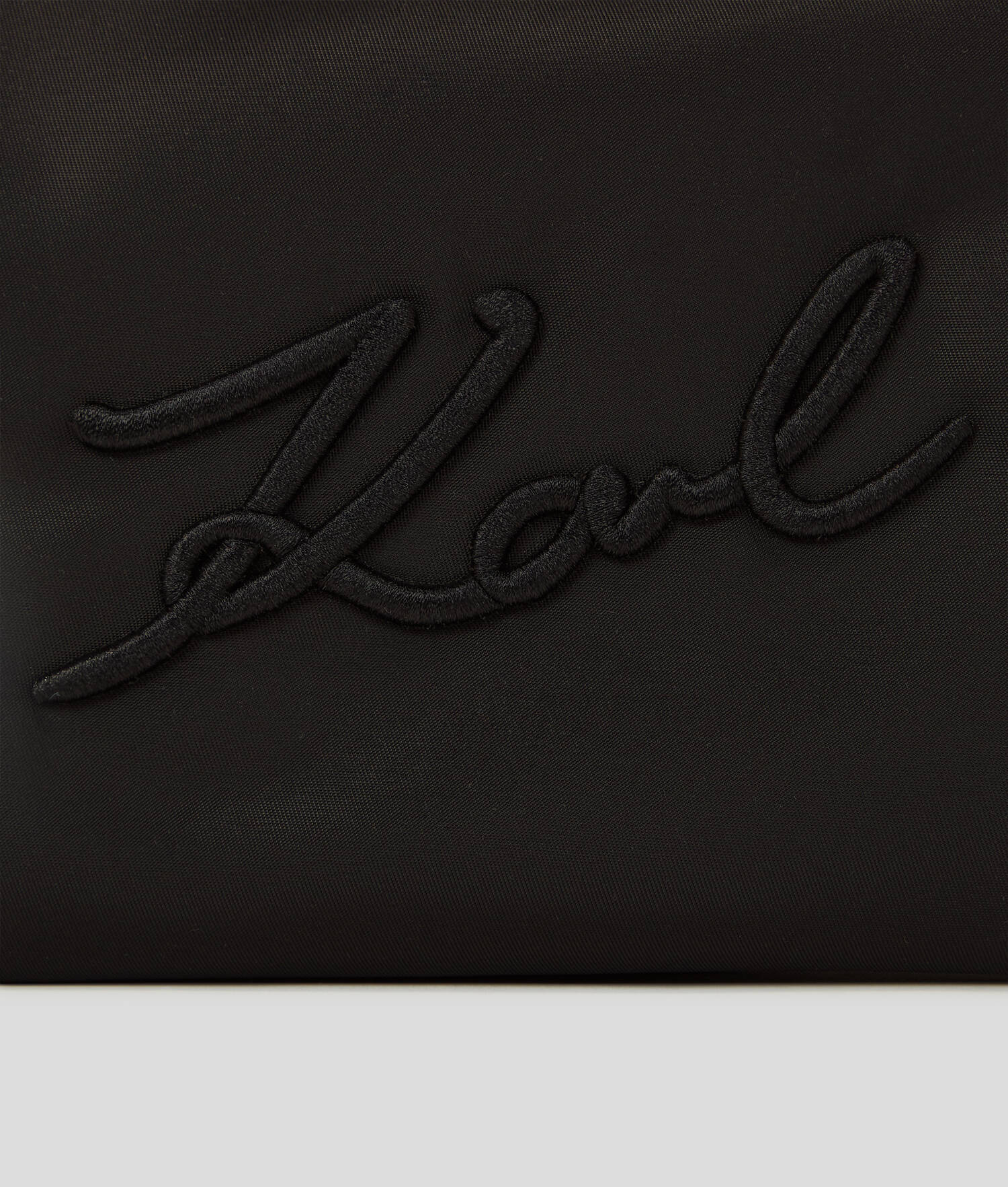 POCHETTE EN NYLON K/SIGNATURE
