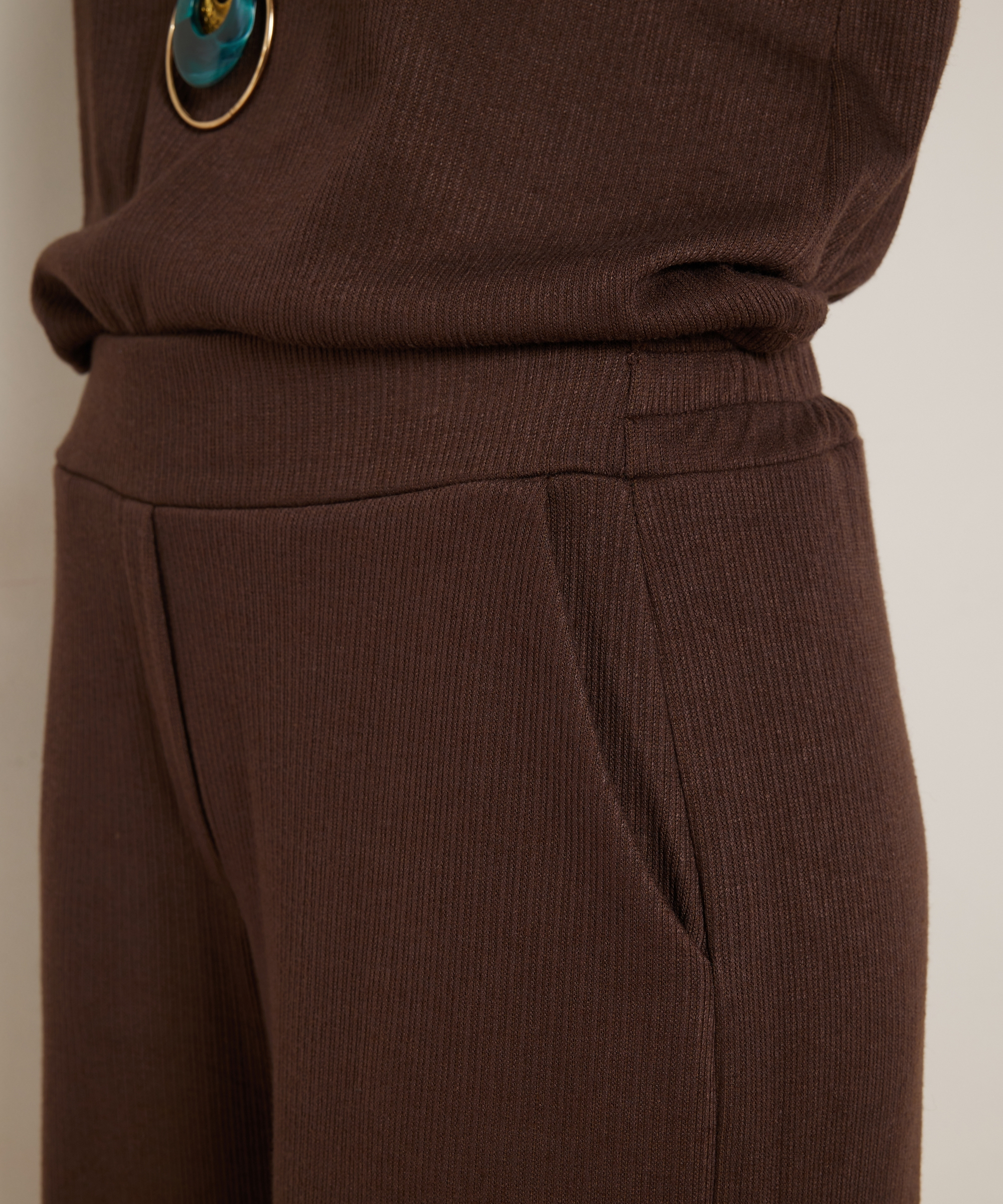 wide fit broek structuur