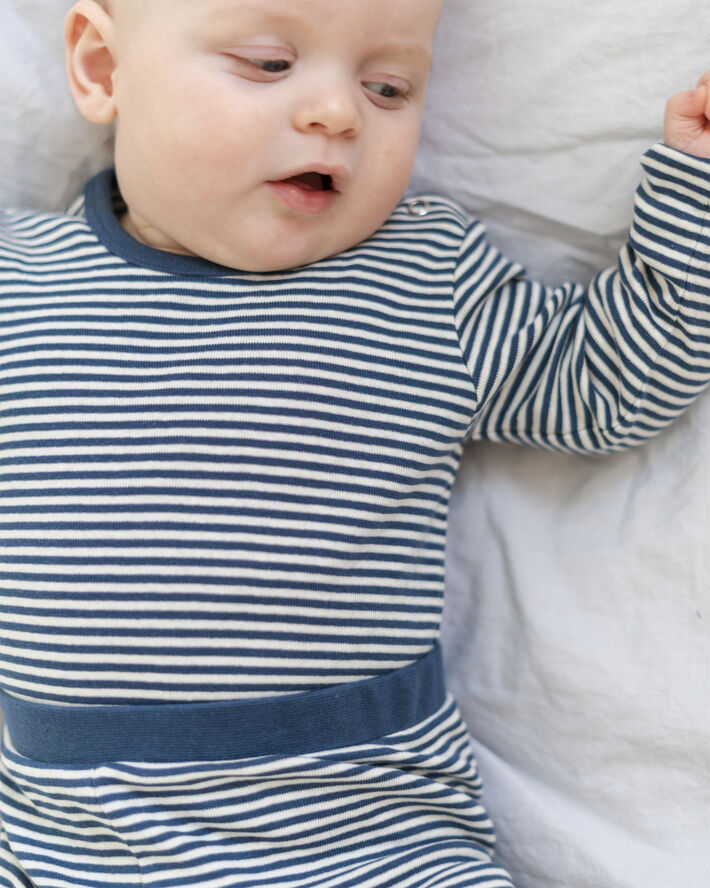 Magasin du Nord Collection Petit baby body - Organic Blue fog / star white stripe