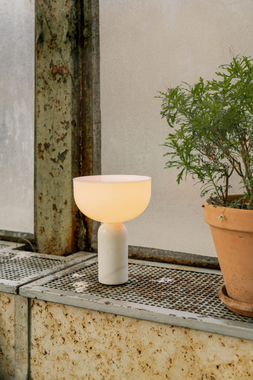 New Works Kizu tafellamp LED oplaadbaar Gris Du Marais