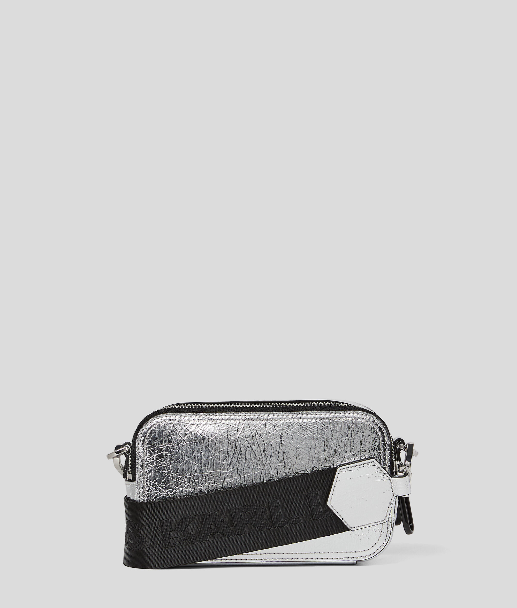 SAC CAMÉRA MÉTALLISÉ AVEC EMPIÈCEMENT À LOGO KLJ