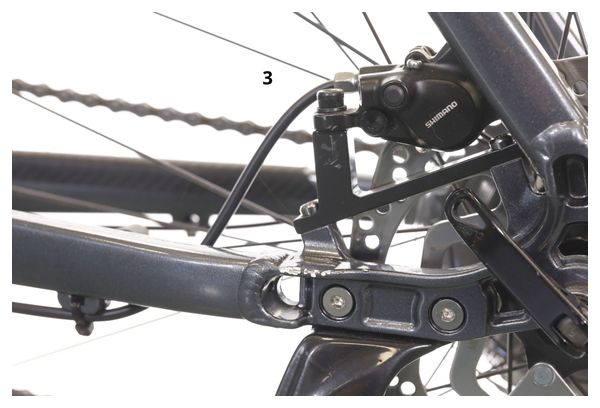 VTC Électrique BH Atom Cross Shimano Altus 8V 500 Wh 700 mm Gris Plata 2023 - Produit Reconditionné