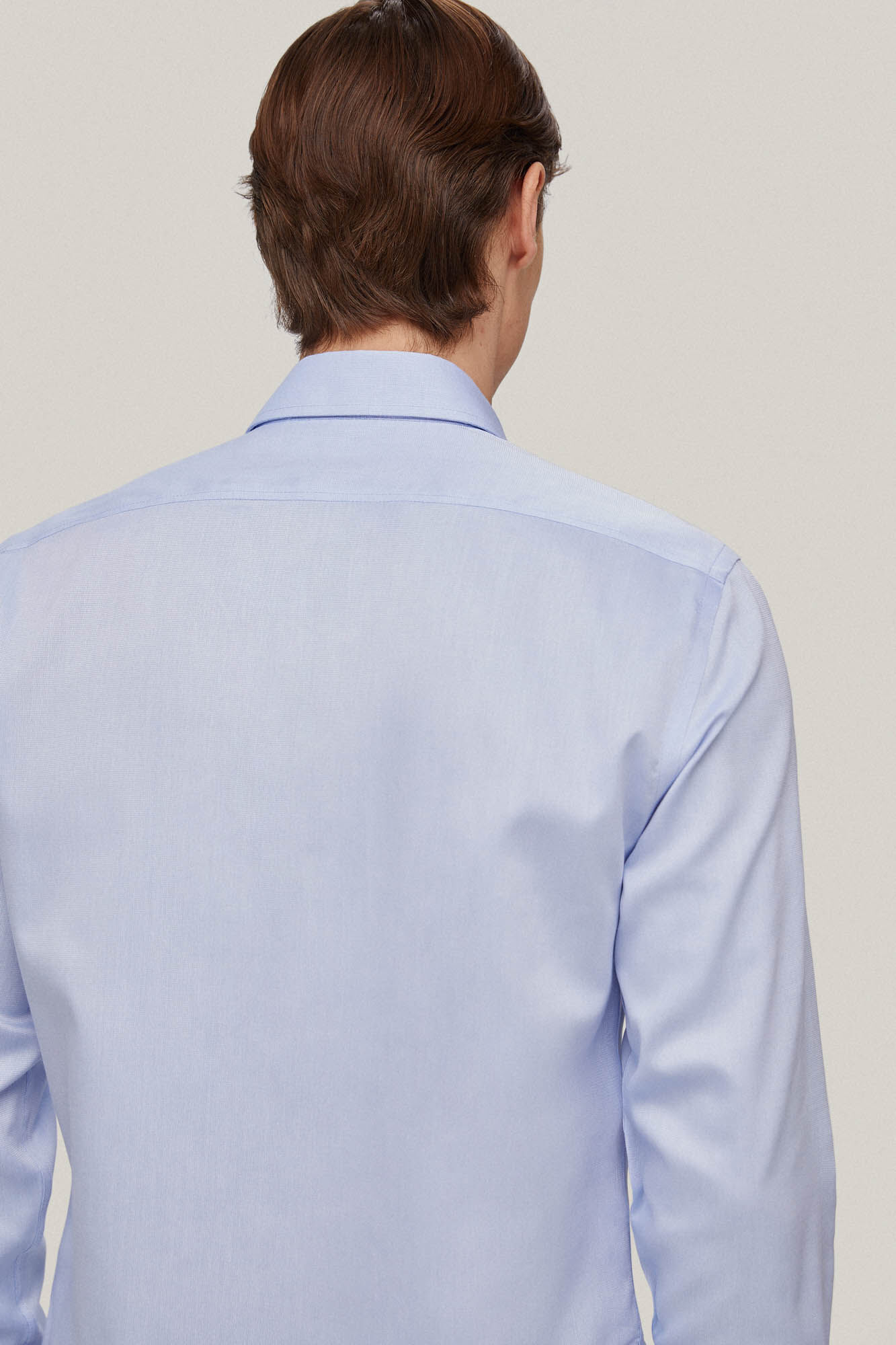 Camisa social lisa, texturizada, não precisa passar e resistente a manchas - Azul