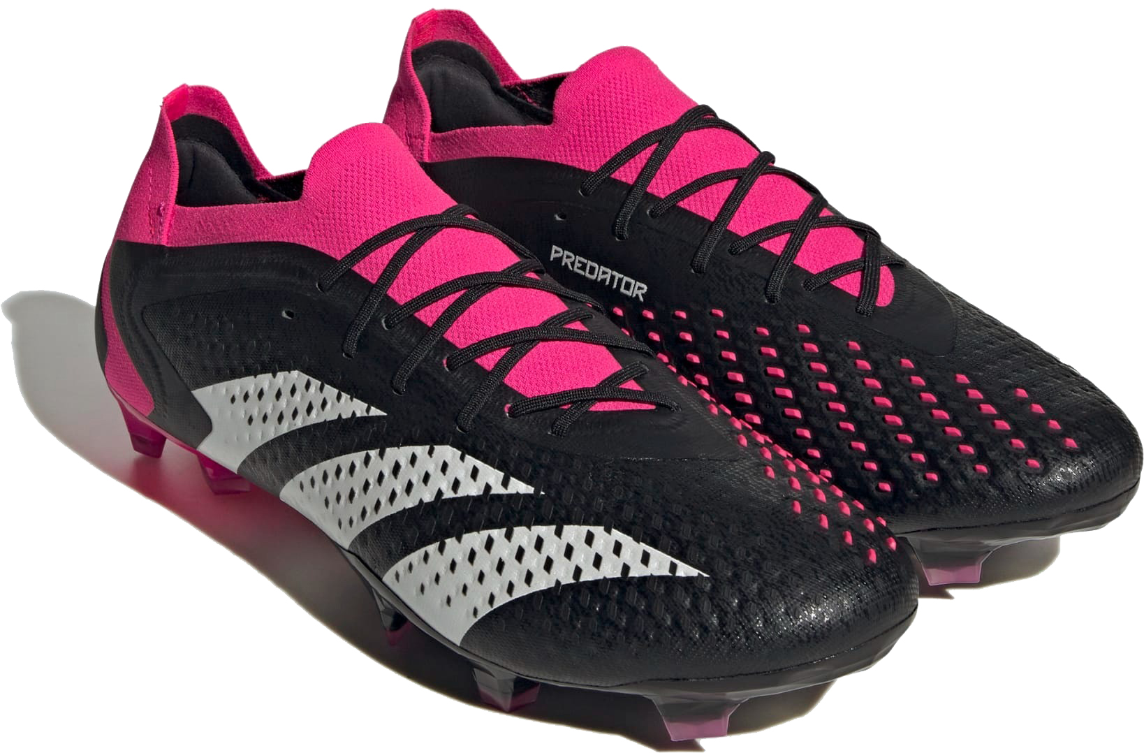 Predator Accuracy.1 Low FG Core Black/Cloud White/Team Shock Pink 2