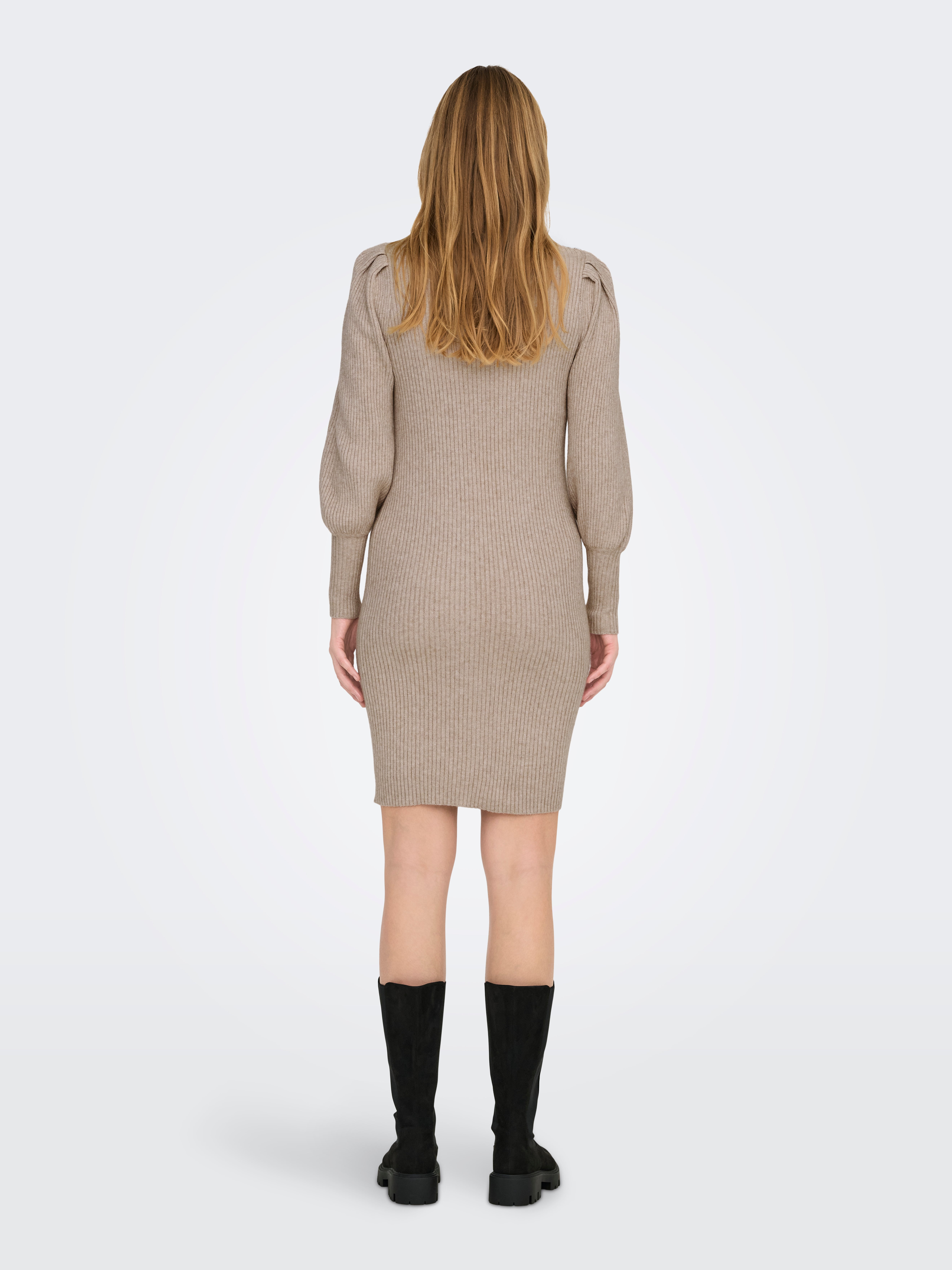 OLMKATIA Kurzes Kleid Mocha Meringue