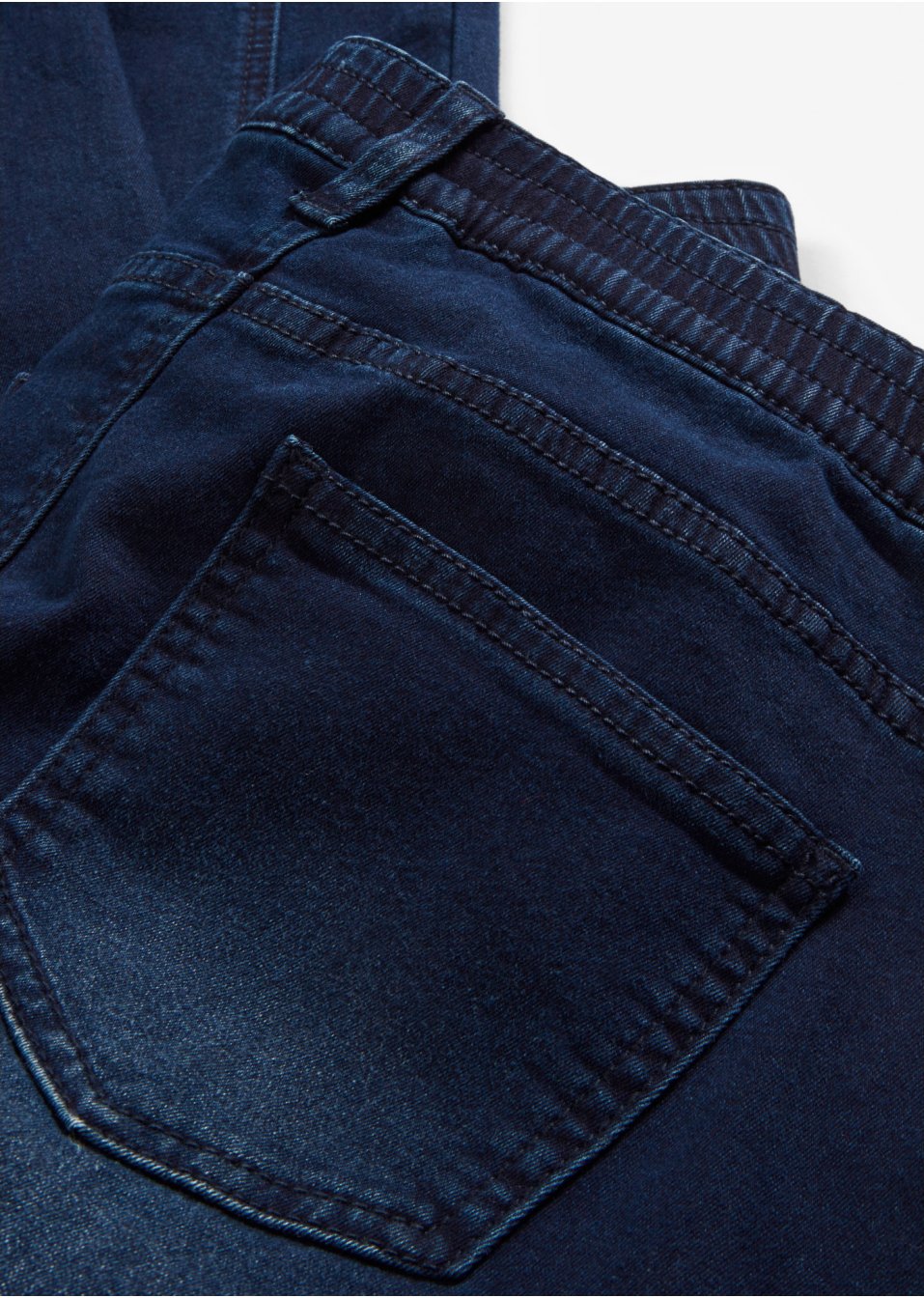 Jean thermo avec jambes droites et taille confortable
