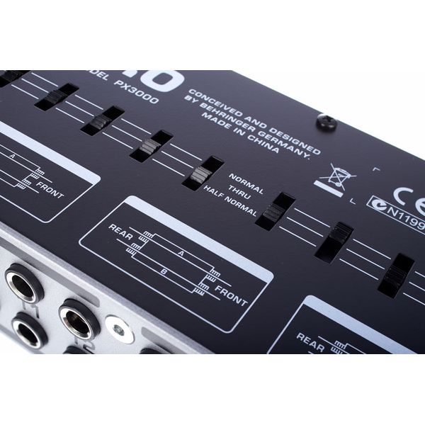 Behringer PX3000 Ultrapatch Pro Multifunktions-Patchbay