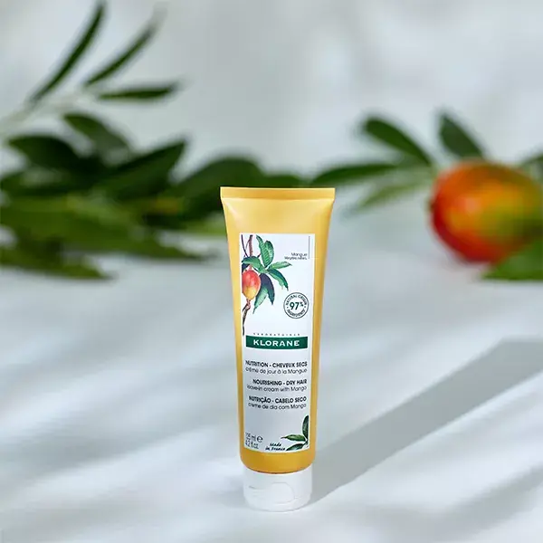 Creme de Dia Klorane com Manteiga de Manga para Nutrição Capilar 125ml