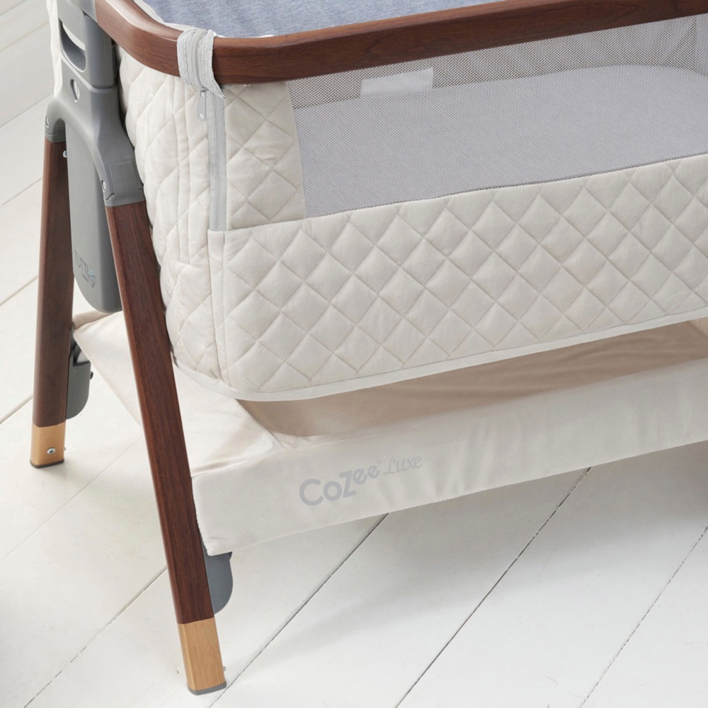 Tutti Bambini CoZee Luxe Nachtbett, Walnuss und Creme