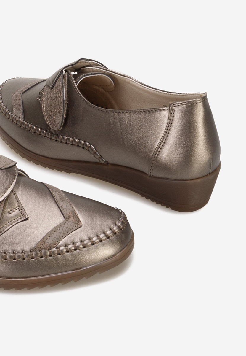 Mocassins femme dorées Avirea V2