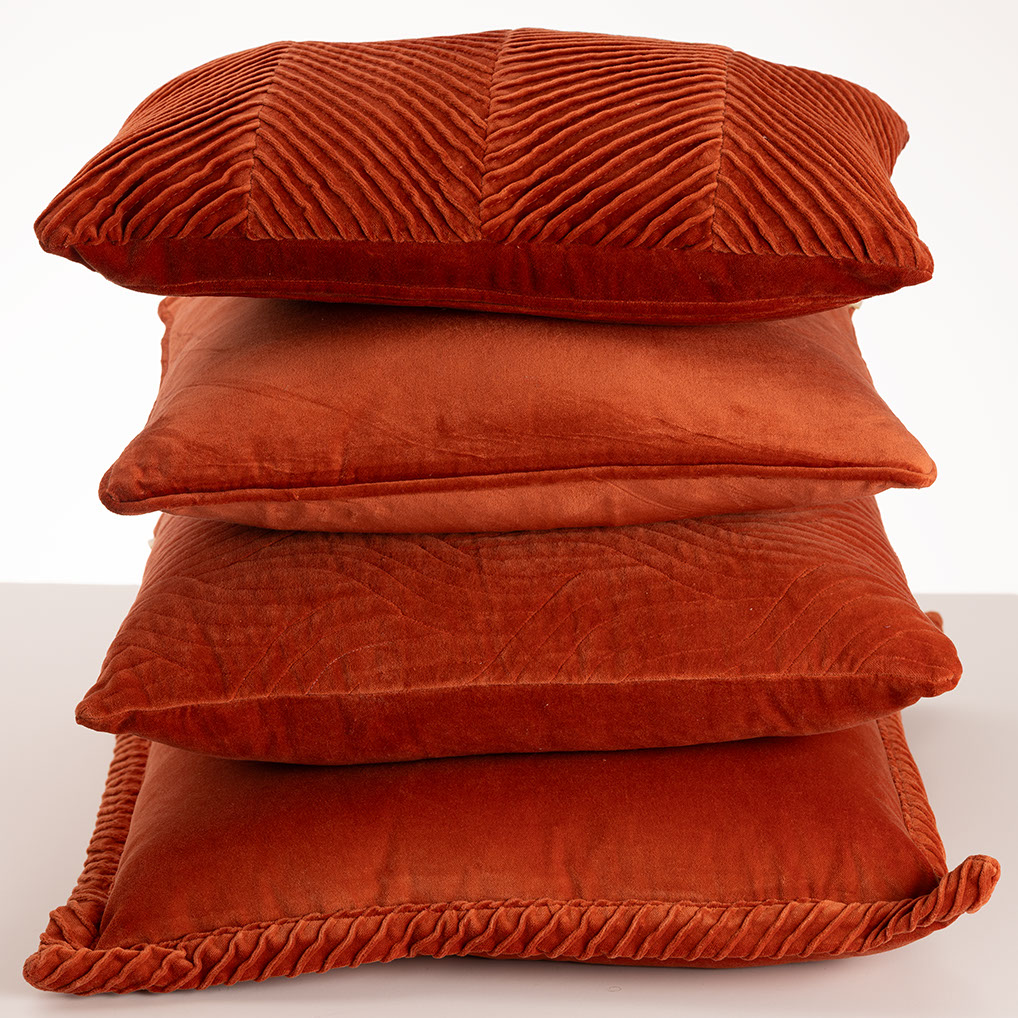 Sierkussen Curve velours terra 50x50 cm