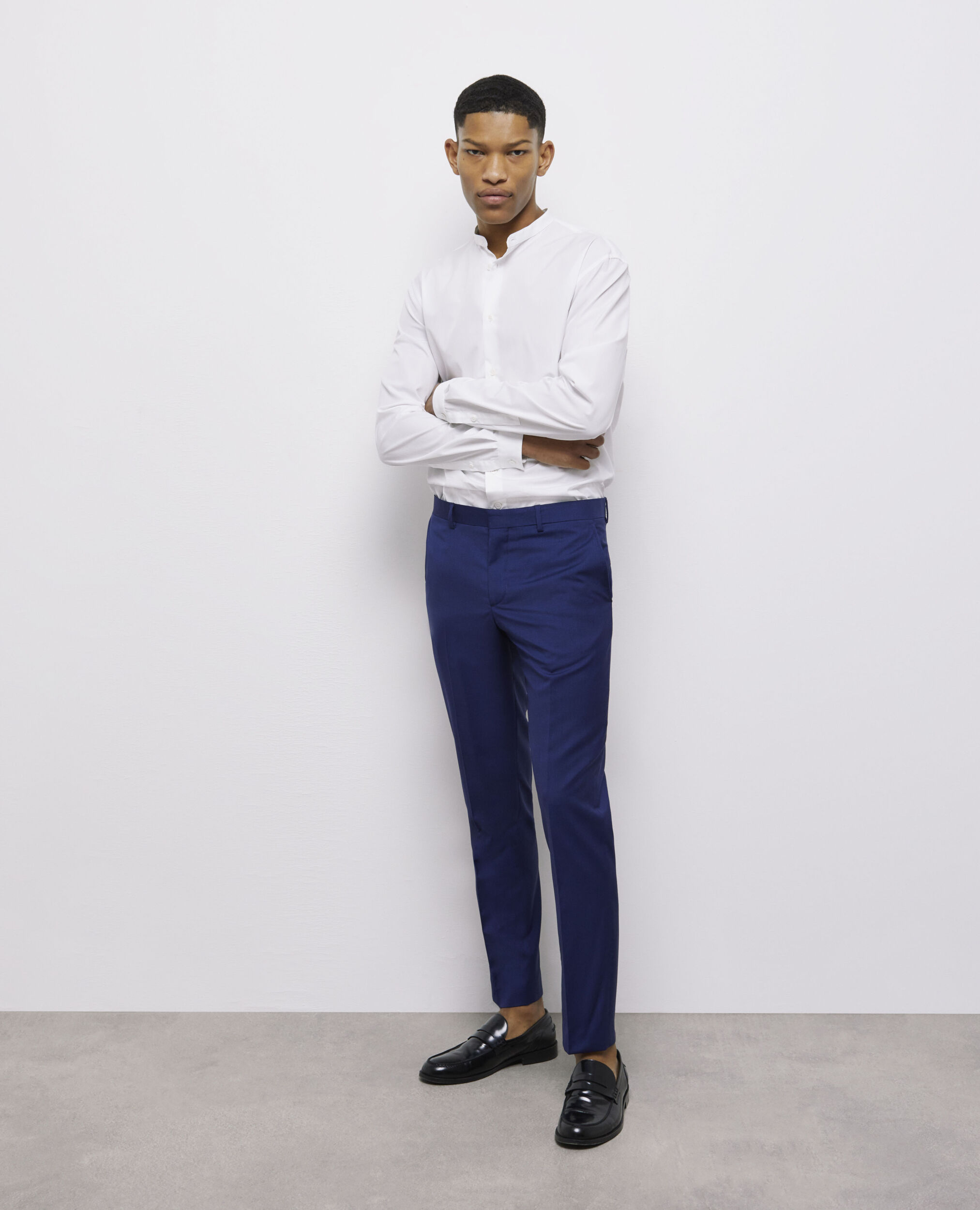 Pantalon de costume micro motif bleu marine