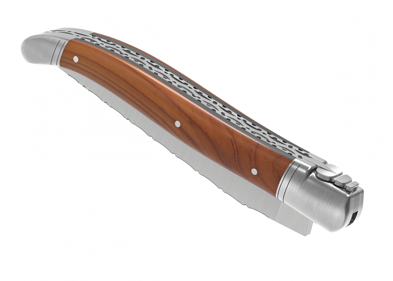 Couteau Laguiole prestige avec un manche en bois d'If et mitres en acier inoxydable