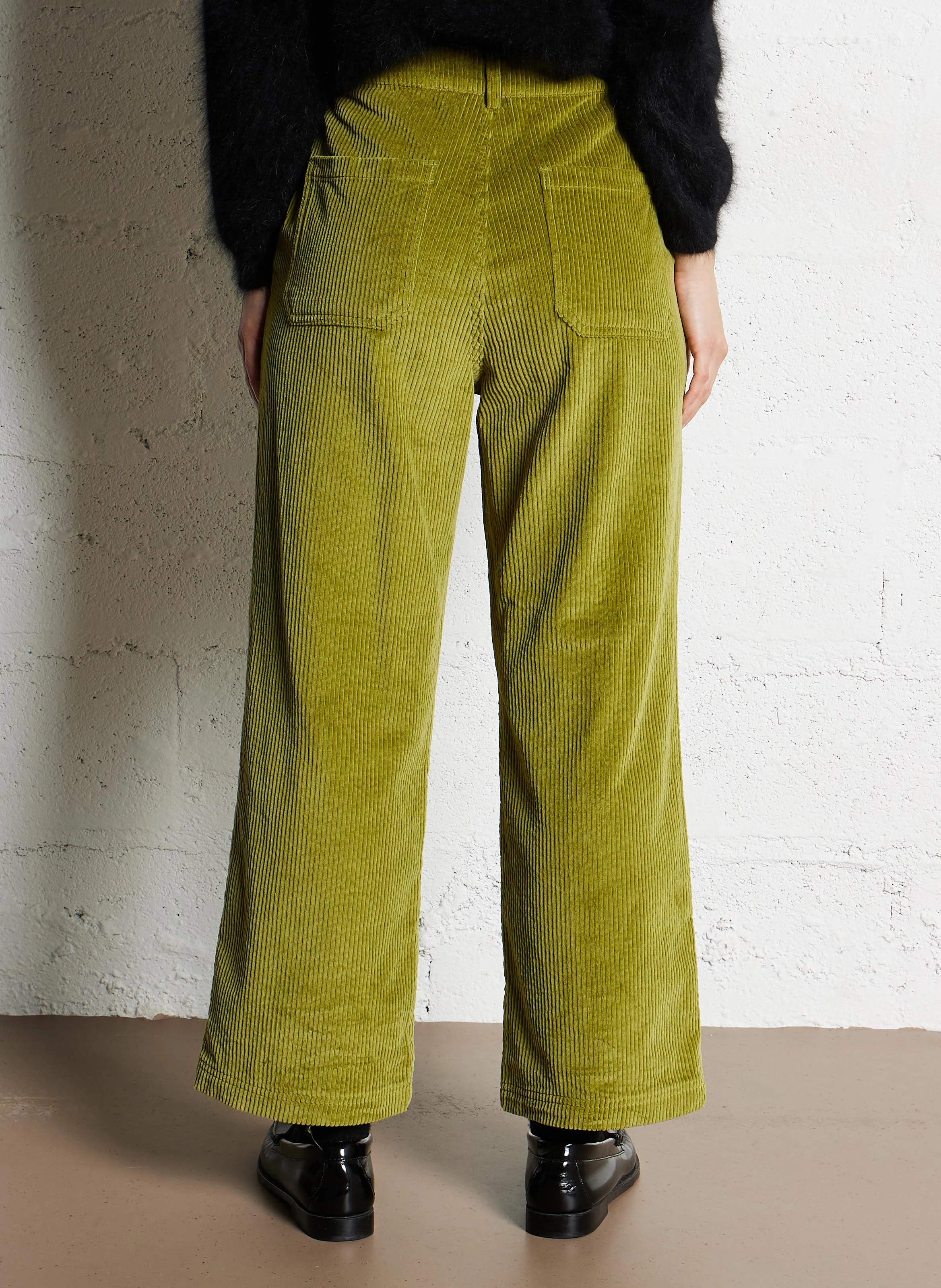 GESSY - Pantalon droit en coton velours milleraies | Vert