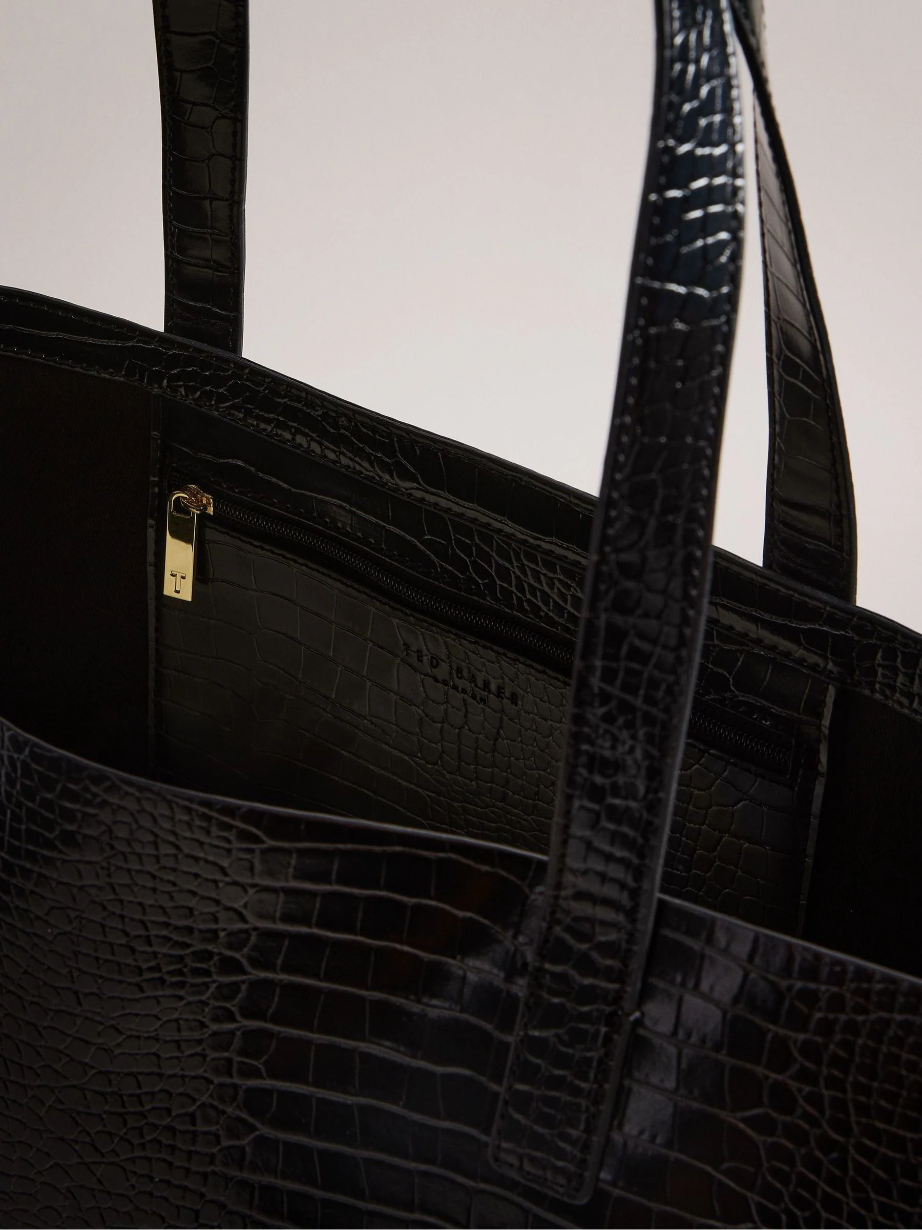 Ted Baker - Seacon - Tas met klein icoontje en kruisjesmotief
