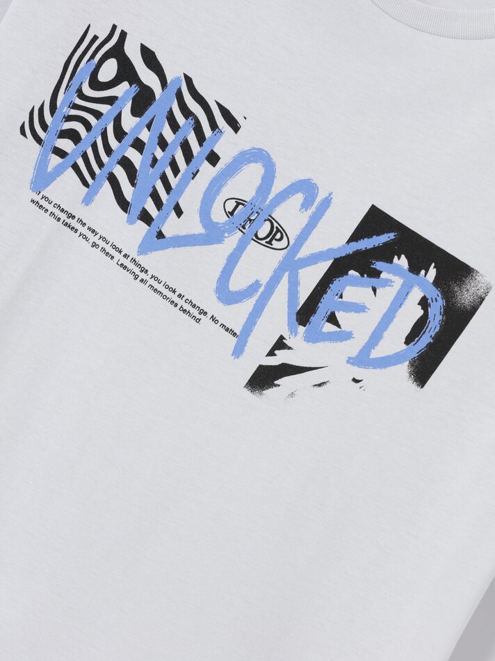 Pacote com 4 camisetas estampadas - Pretas
