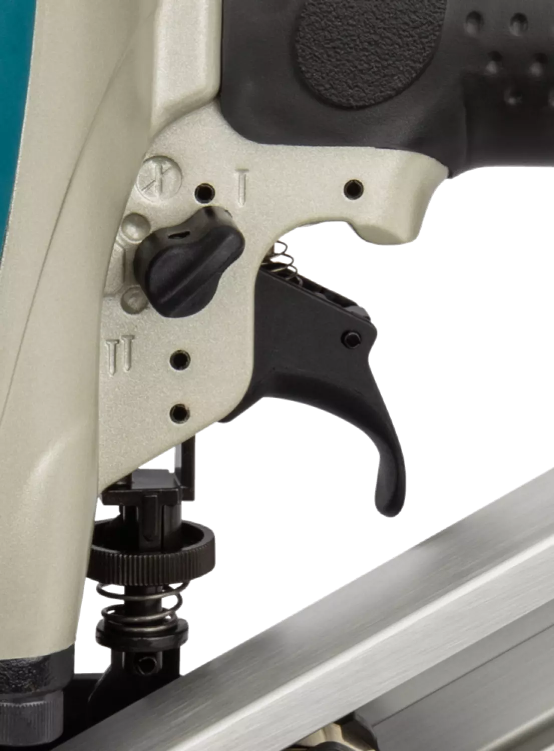 Makita AN943K Pneumatische constructienagel tacker in koffer - 50-90mm - 8,5 bar