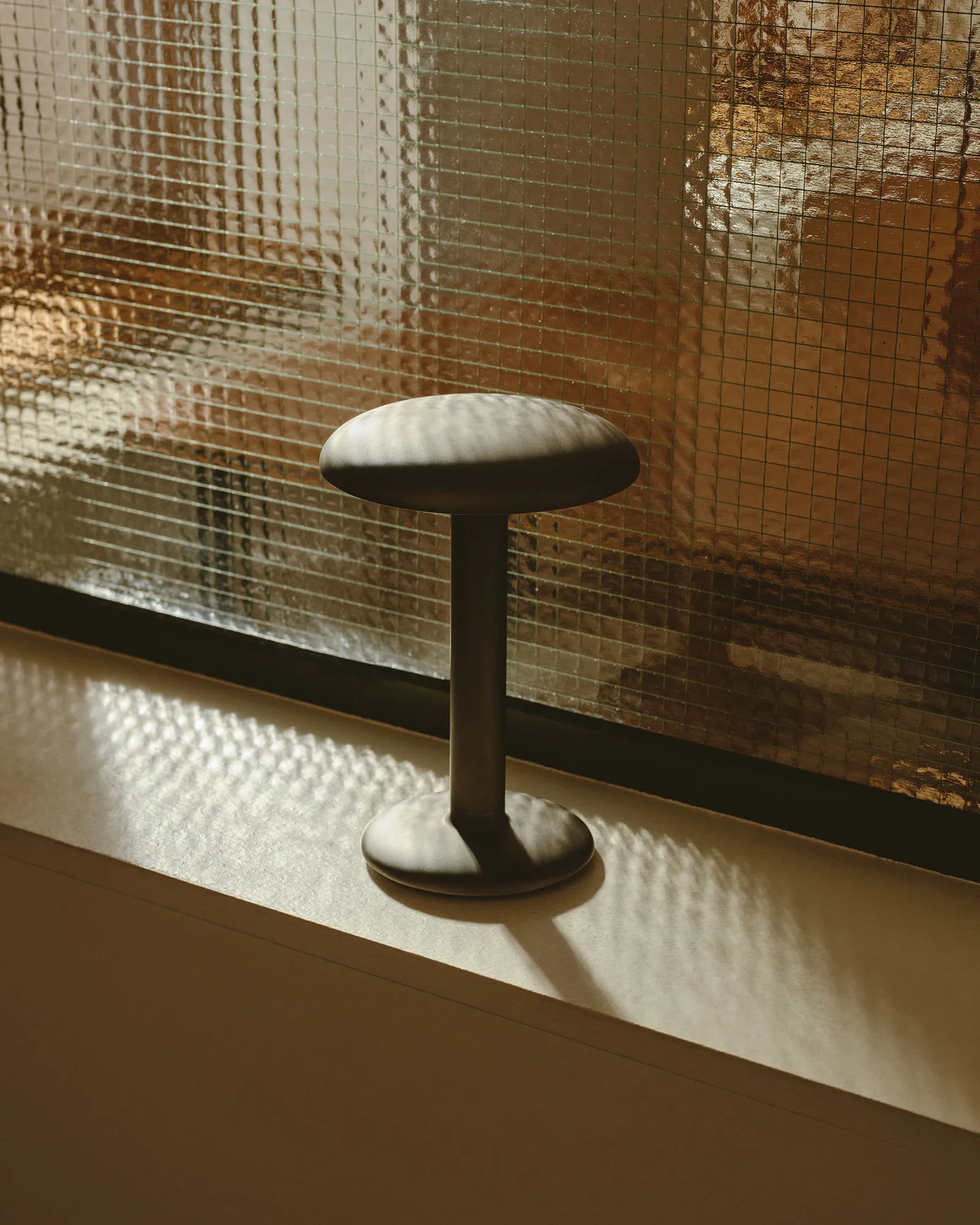 Flos Gustave