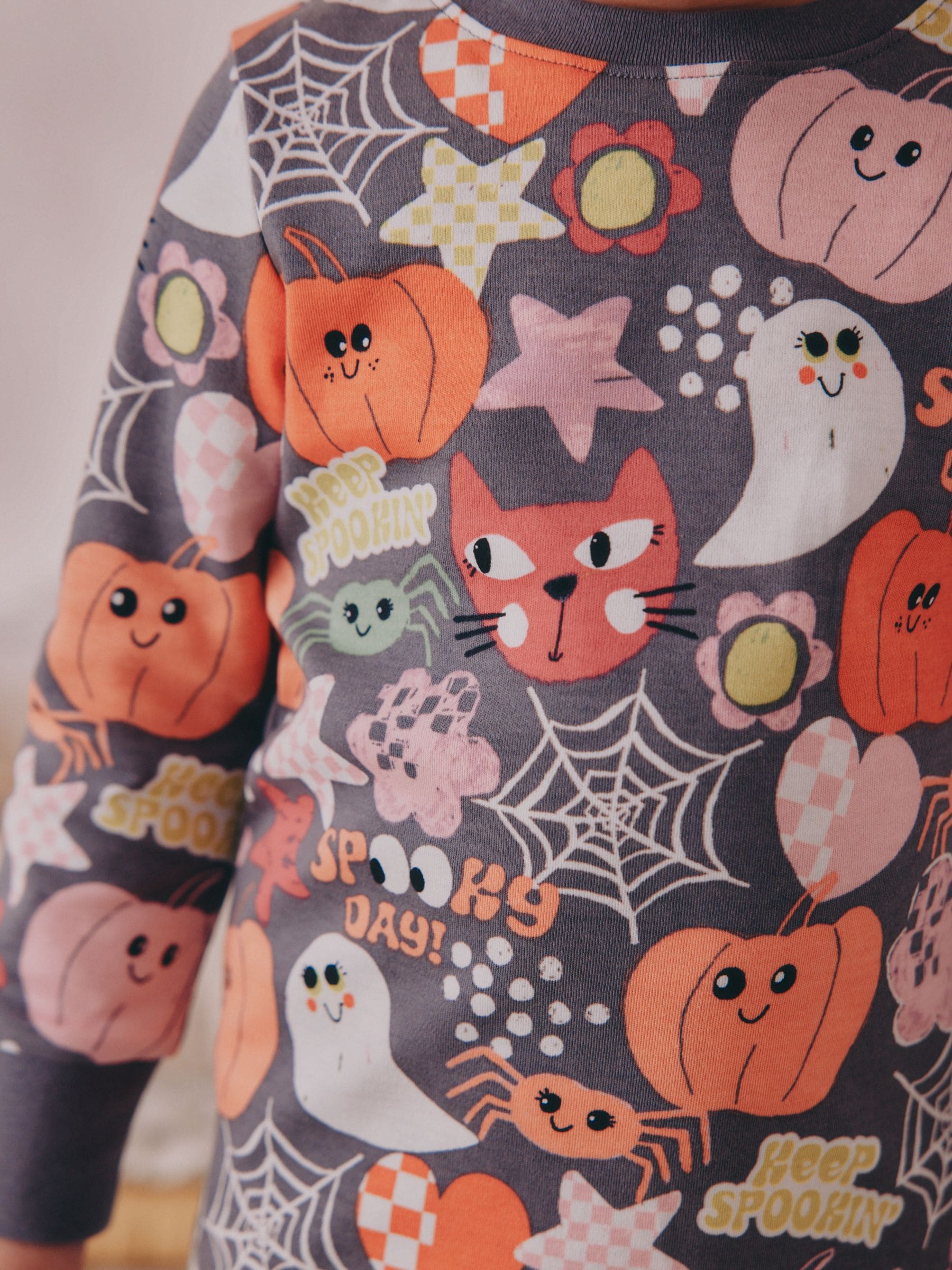 Grey Ghost & Pumpkin Print - Halloween behaaglijke pyjama (9mnd-12jr)