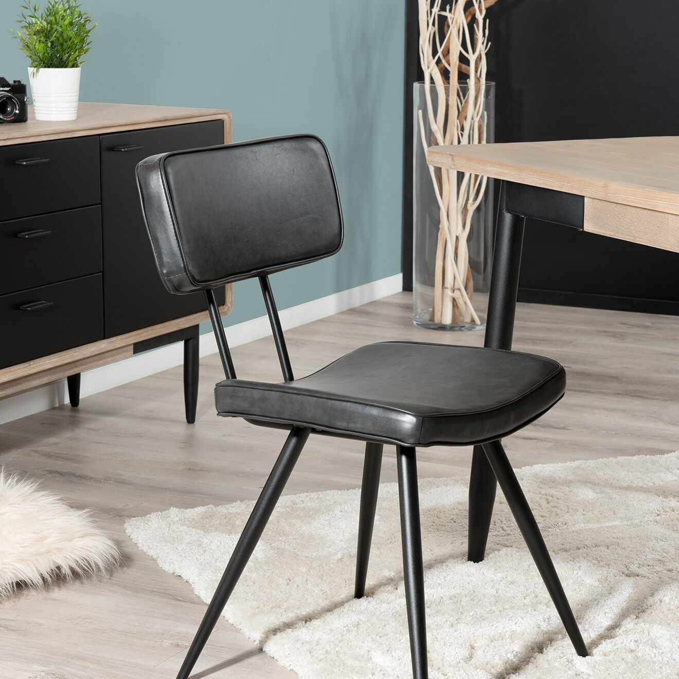Macabane 2 Chaises James noires - 41x59x82 cm