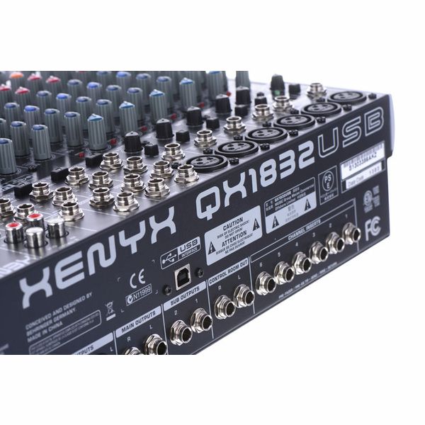 Behringer Xenyx QX1832 USB