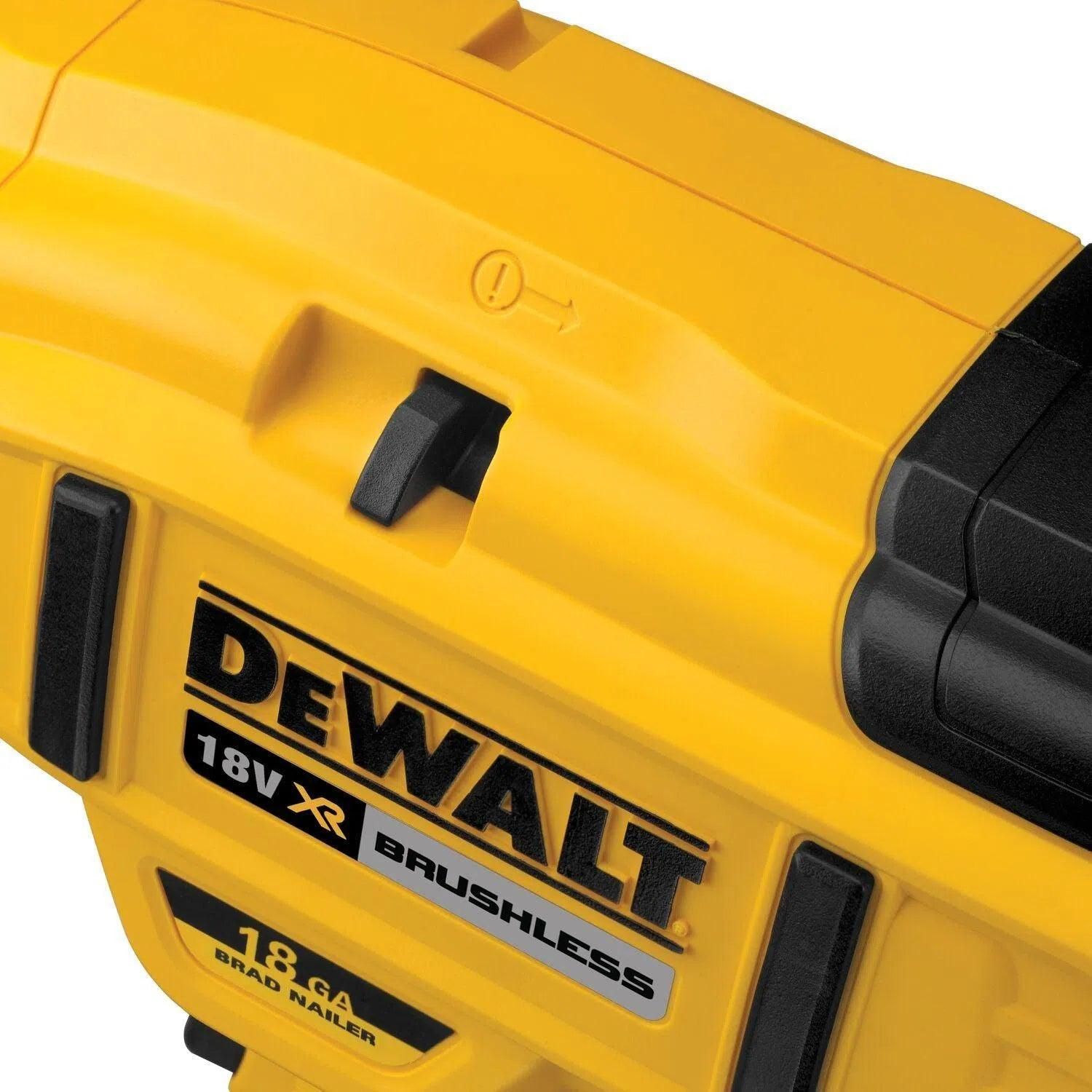 DeWALT DCN680NT Accu afwerktacker 18Ga 18V XR Basic Body in TSTAK