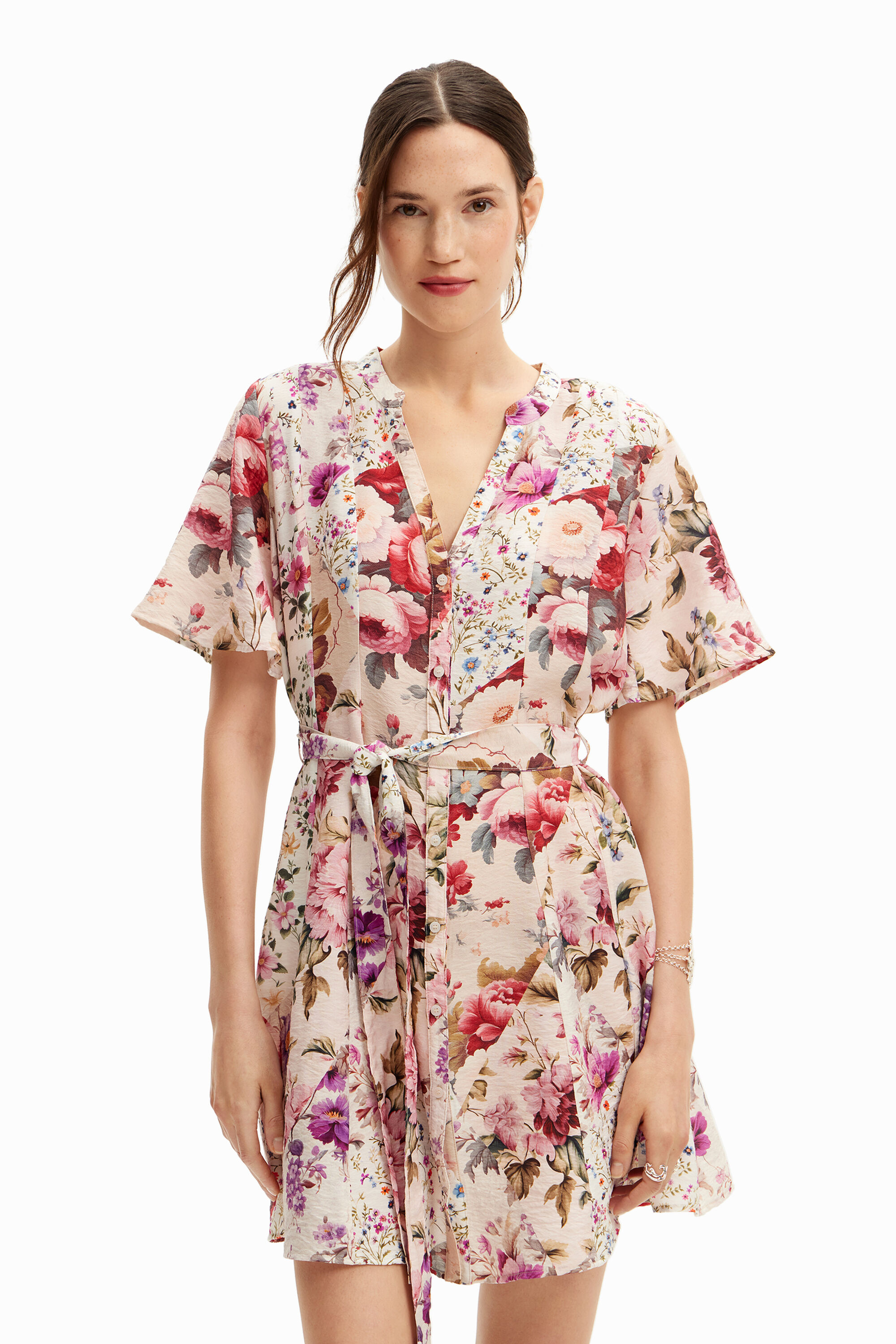 Vestido curto floral