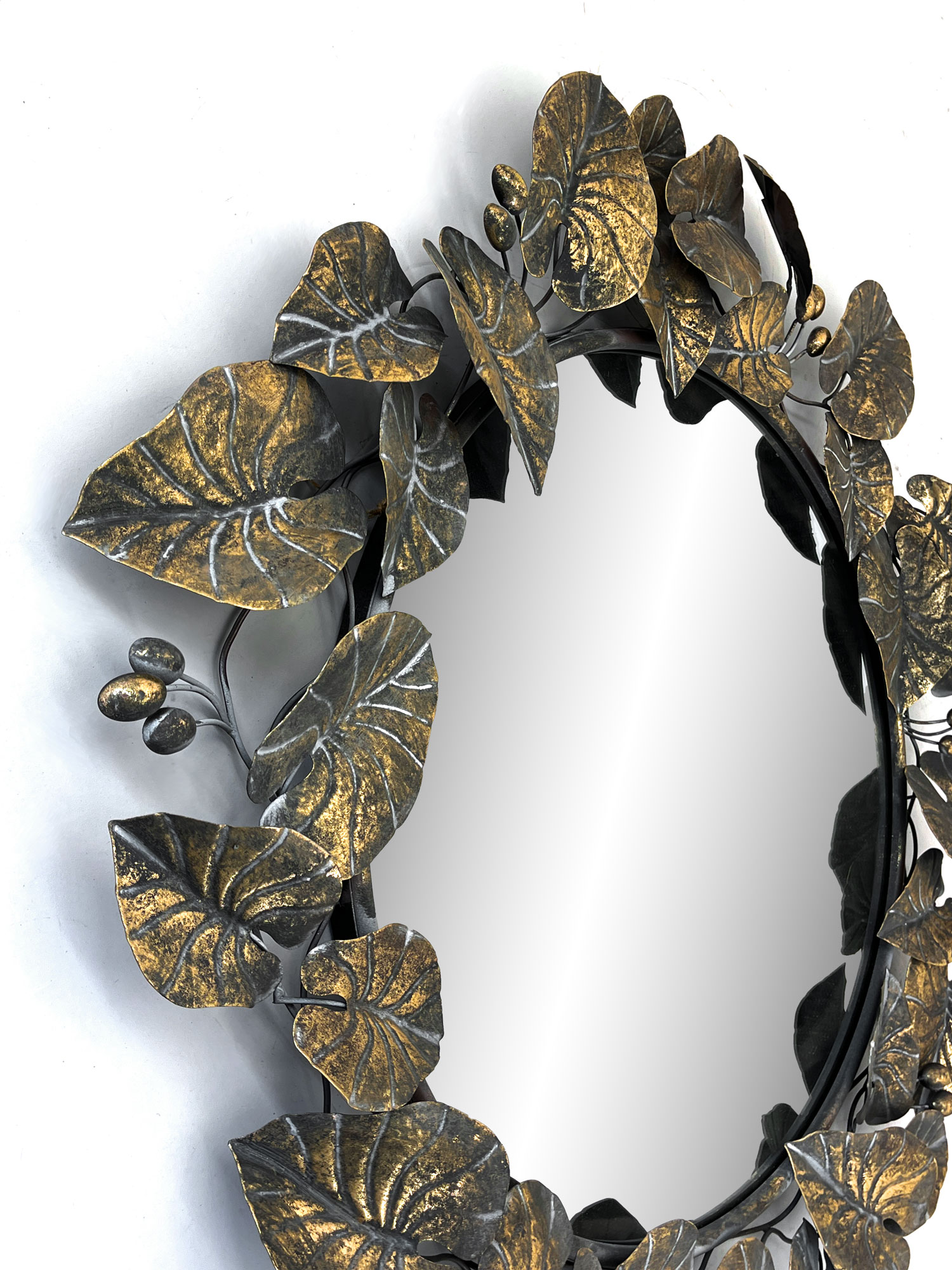 Wandspiegel 'Efeutute', antik gold, H 91 cm, B 86 cm von fischer's lagerhaus