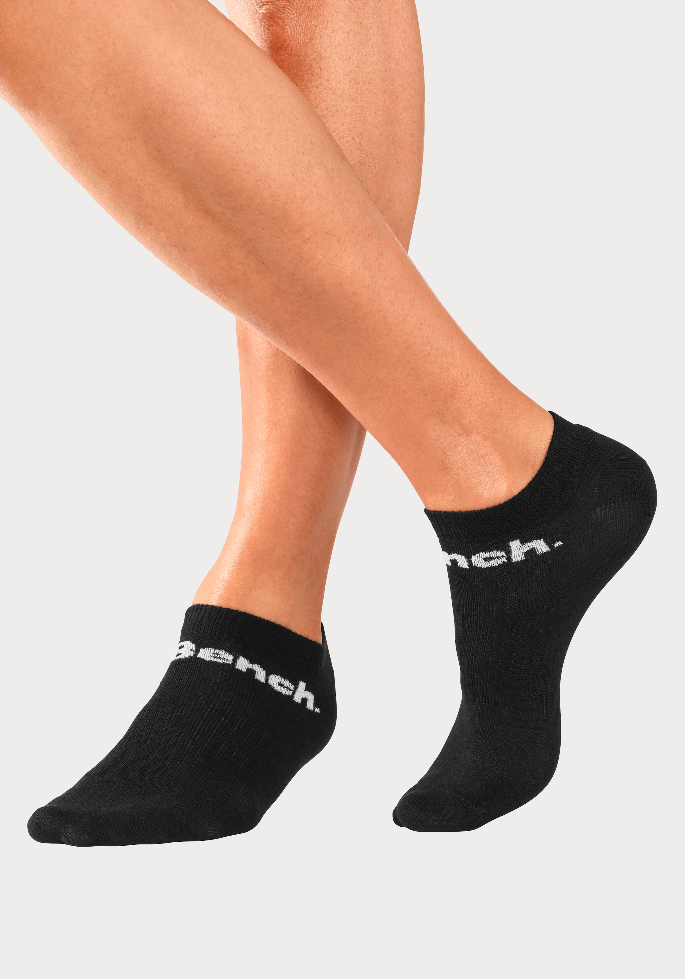 Bench. Sportsocken Packung, 6 Stk. tlg. Sneakersocken mit klassischem Logoschriftzug