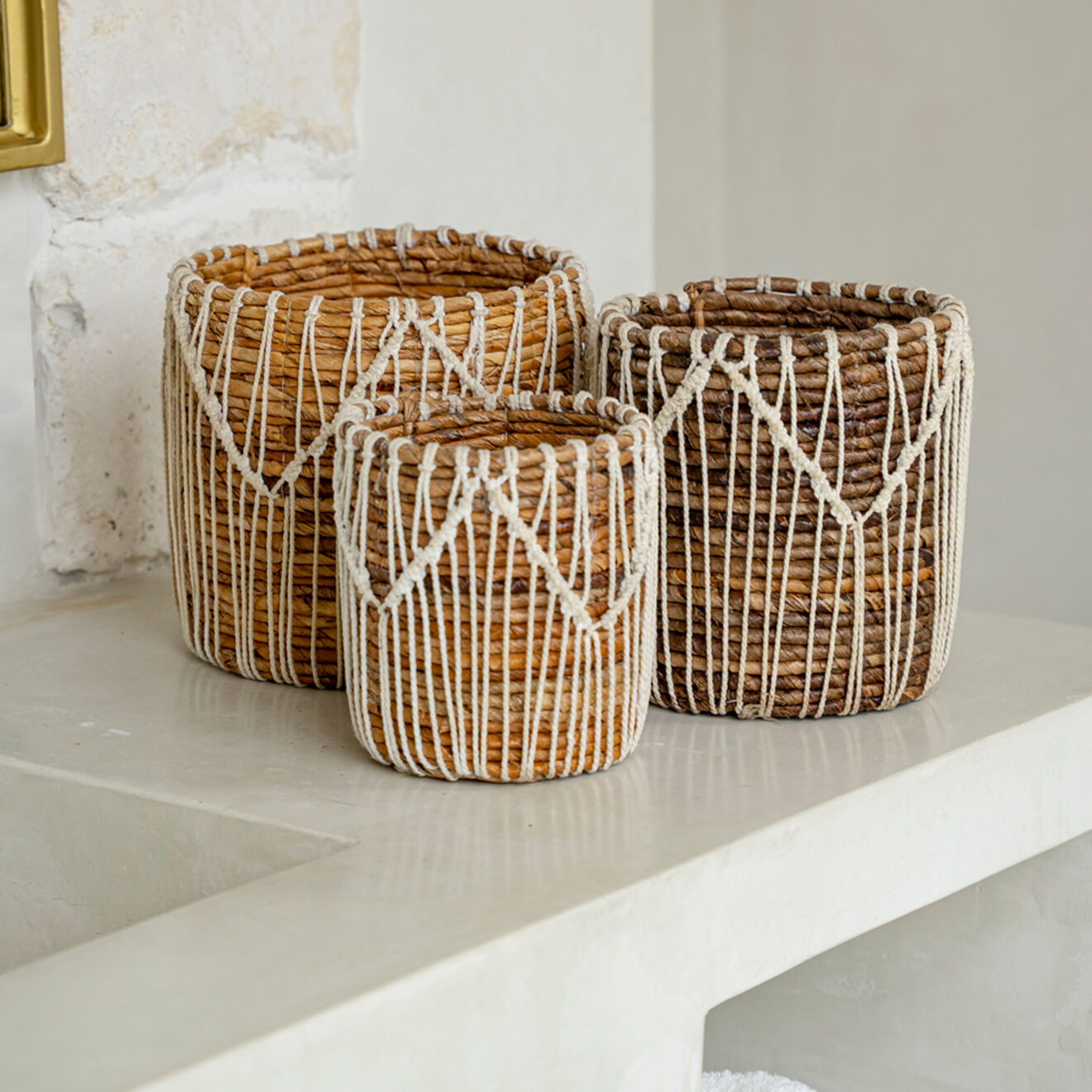 Bazar Bizar Panier Macra-mazing Basket  marron/blanc - D.17xH.19 cm