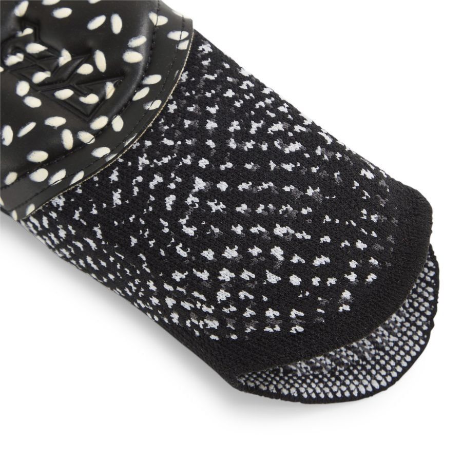 PUMA Gants de Gardien Future Ultimate NC Eclipse - Noir/Argenté