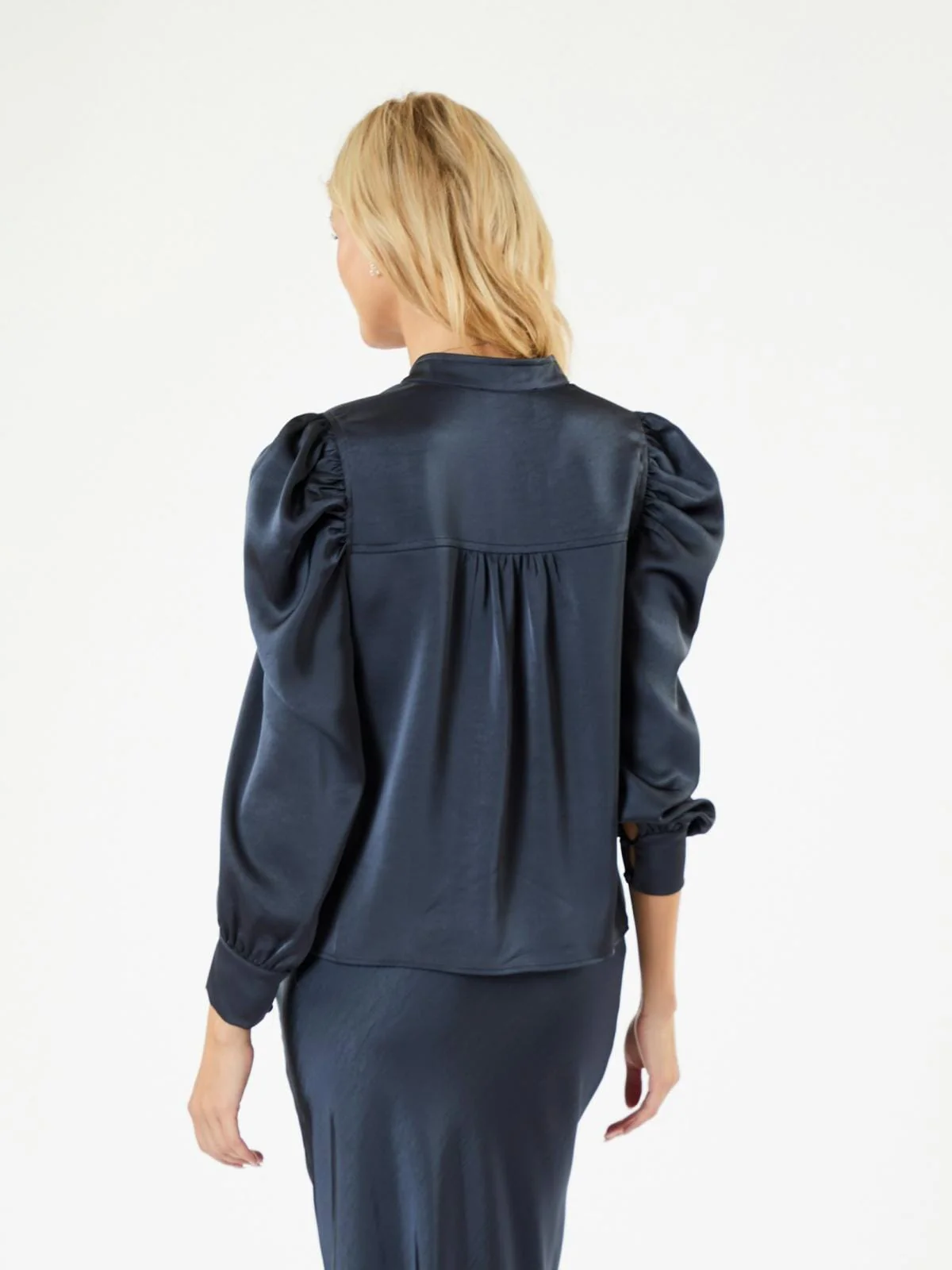 Neo Noir Rosslyn Heavy Sateen Blouse midnight blue