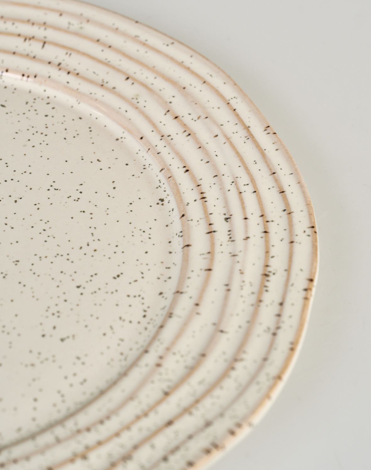 Middagstallerken lys beige - ø 26