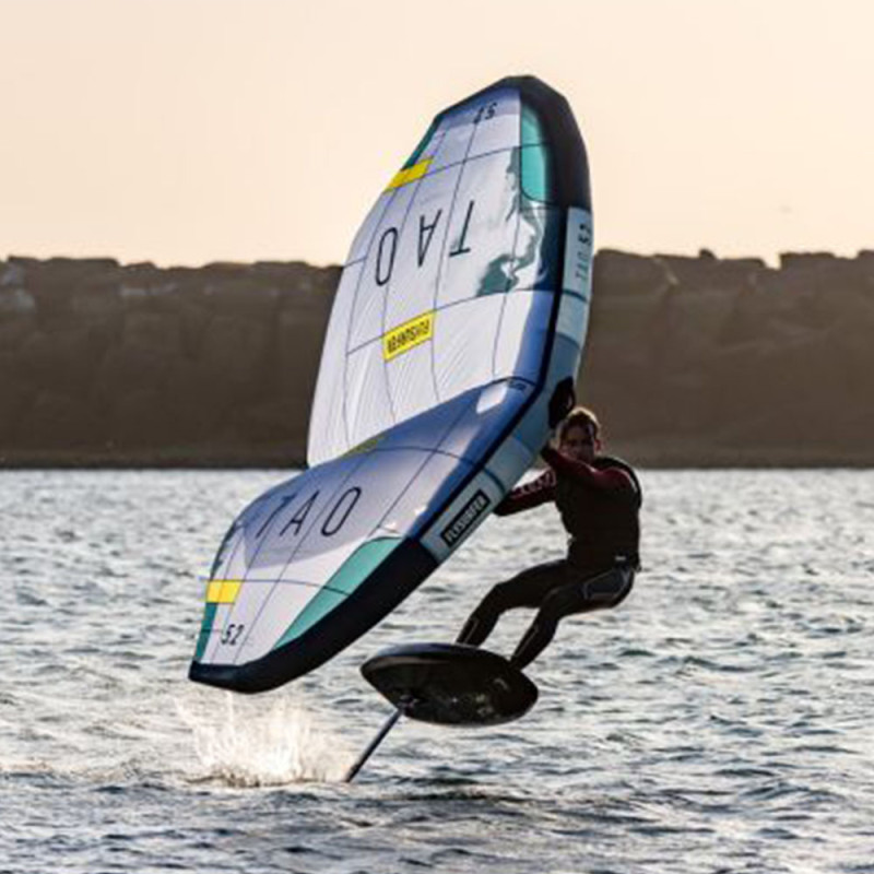 Aile de wingfoil flysurfer tao RH