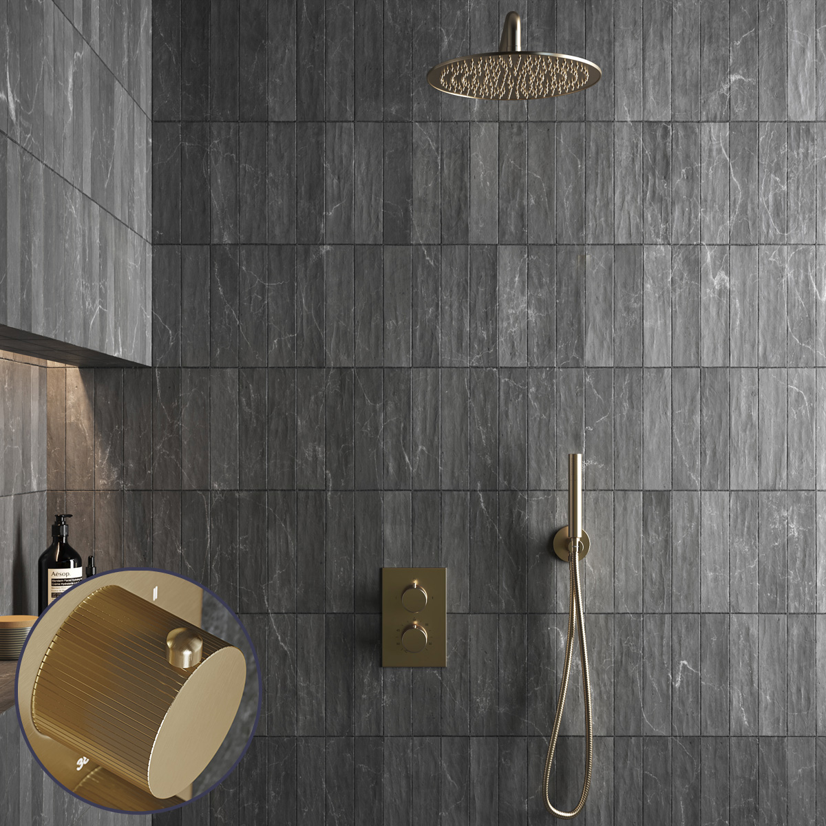 Saniclear Brass Stripes inbouw regendouche met 30cm hoofddouche en muurarm geborsteld messing - mat goud