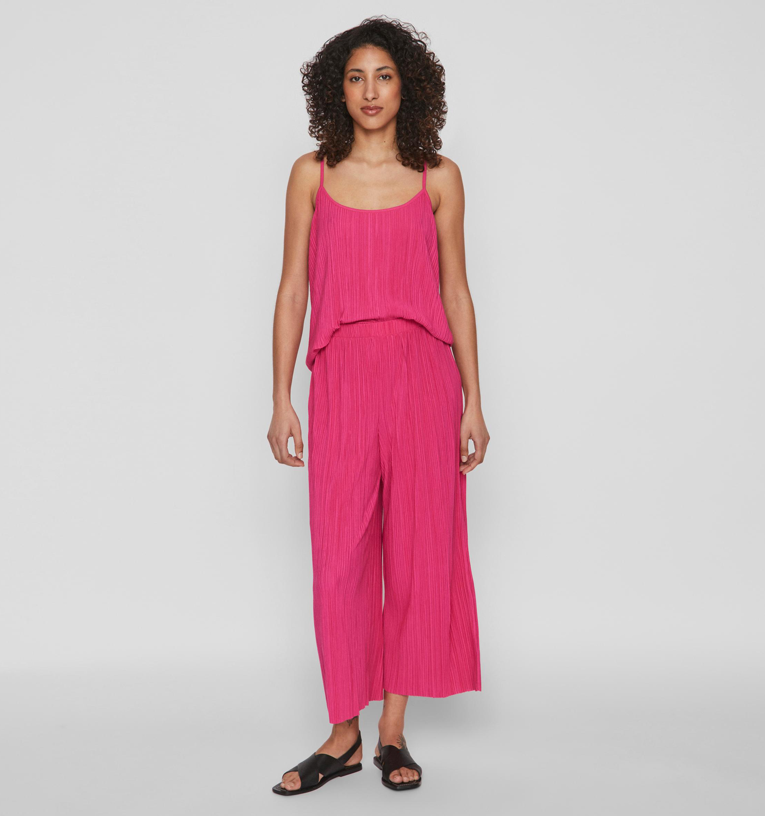 Topje roze