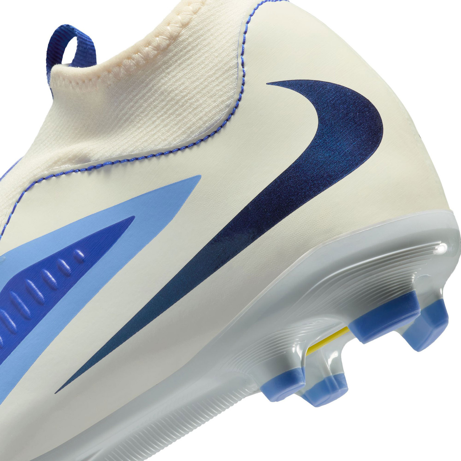 Nike Phantom 6 High LV8 Academy FG/MG Kids