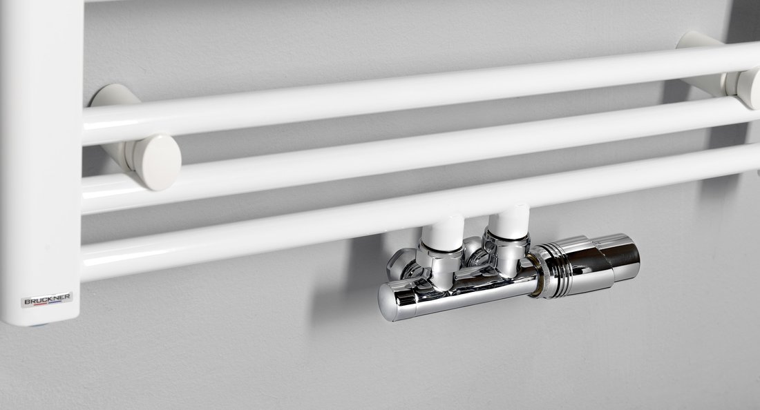 Bruckner Wicher aansluitset met thermostaat midden-onder chroom