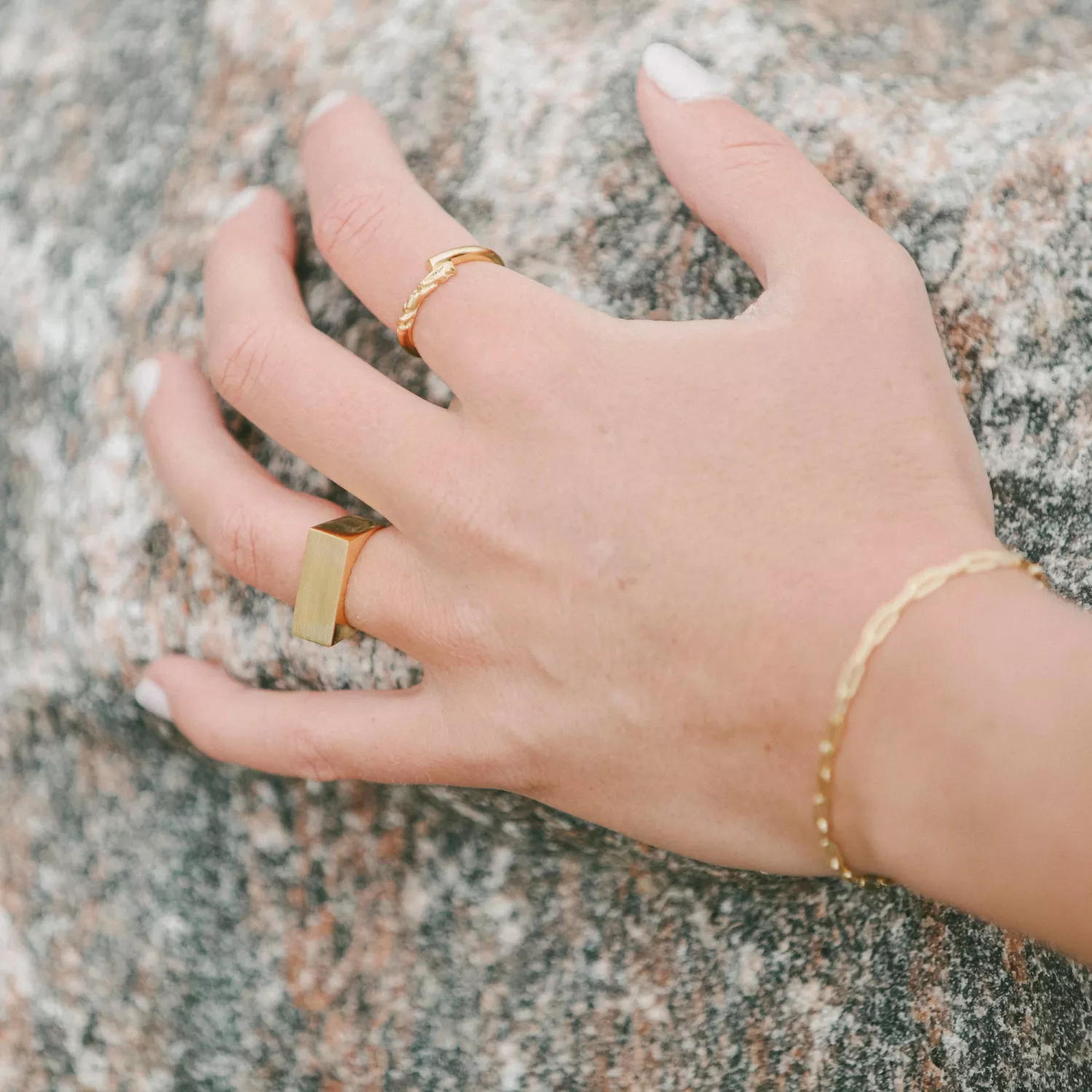 IX Studios Classic Ring 22 kt. Forgyldt Sølv DMN0323GD