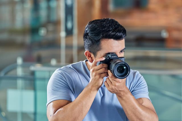 Sony Alpha A7 Mark IV digitalt systemkamera (krop)