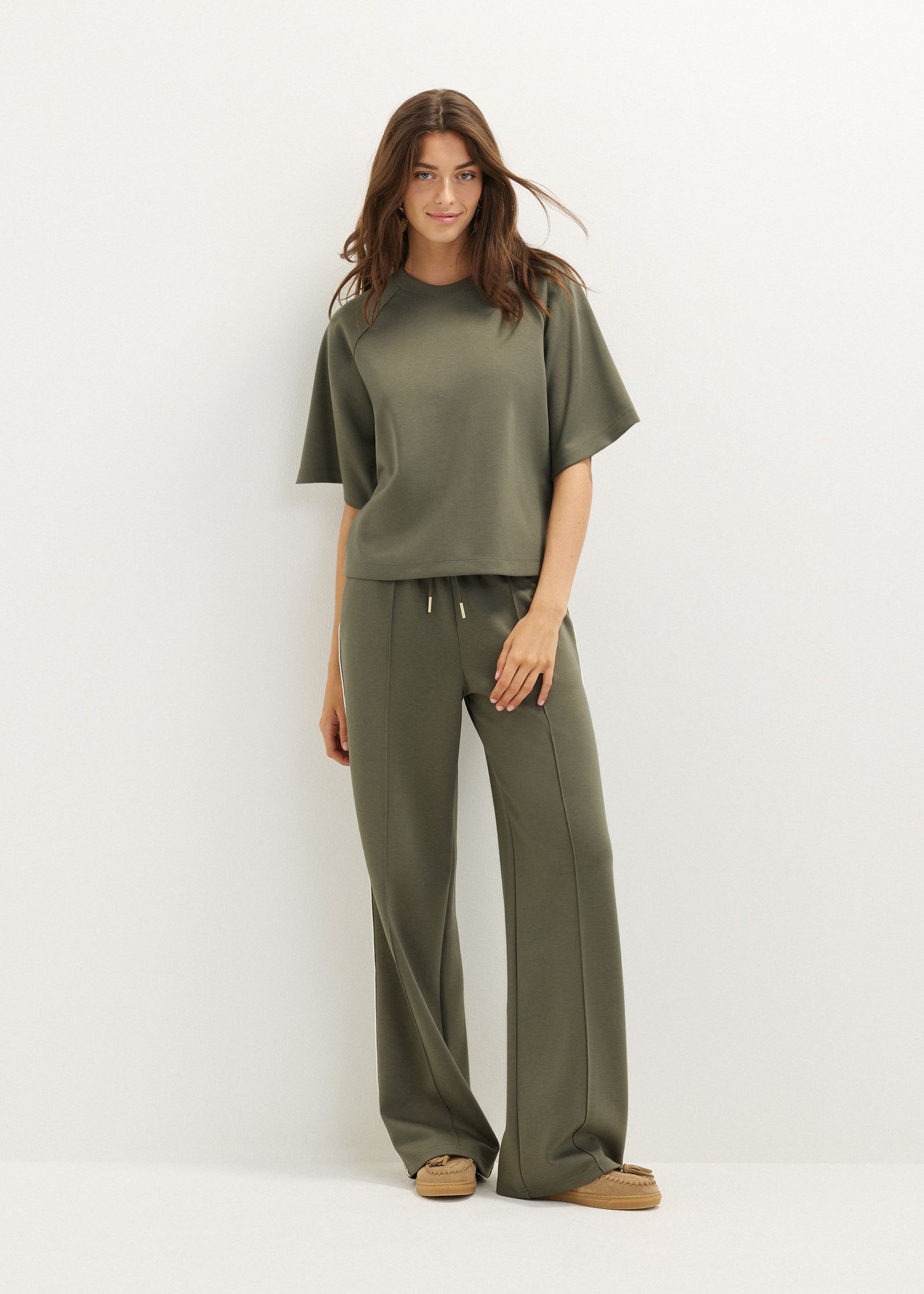 Wijde broek met bies