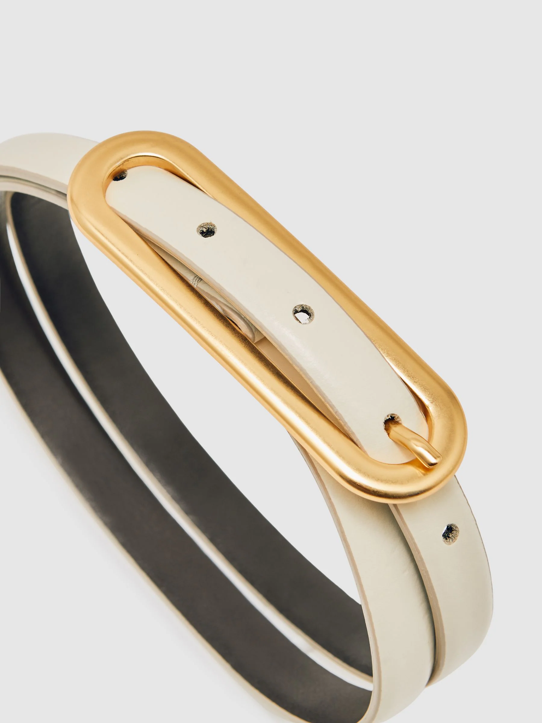 Off White - Reiss Chaya smalle leren riem met langwerpige gesp