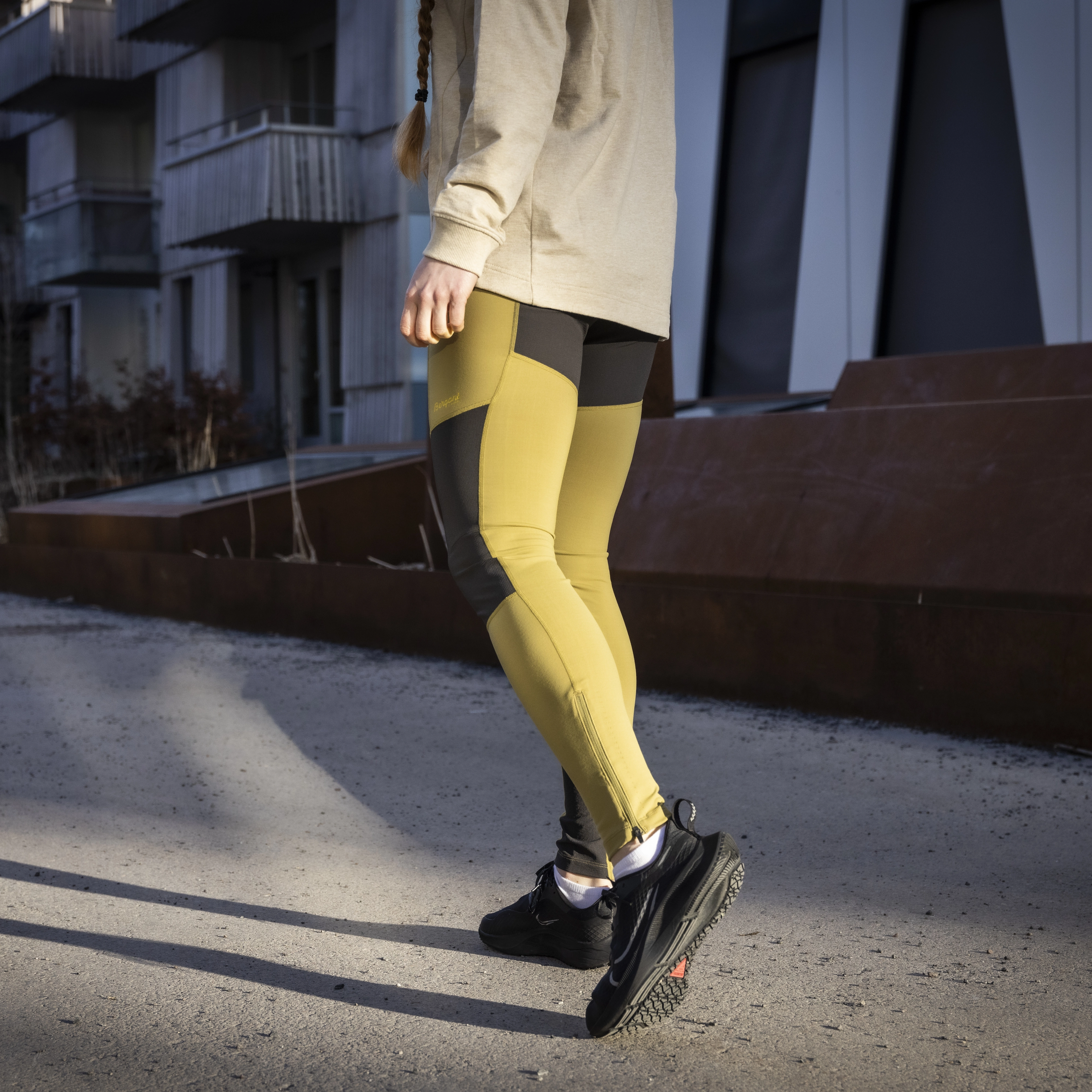 Fløyen Outdoor Tights Women Olive Green