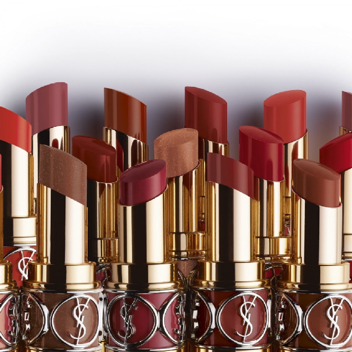 YVES SAINT LAURENT Rouge Volupté Shine Oil-In-Stick Rouge à Lèvres alliant Couleur, Soin et Brillance Longue Tenue