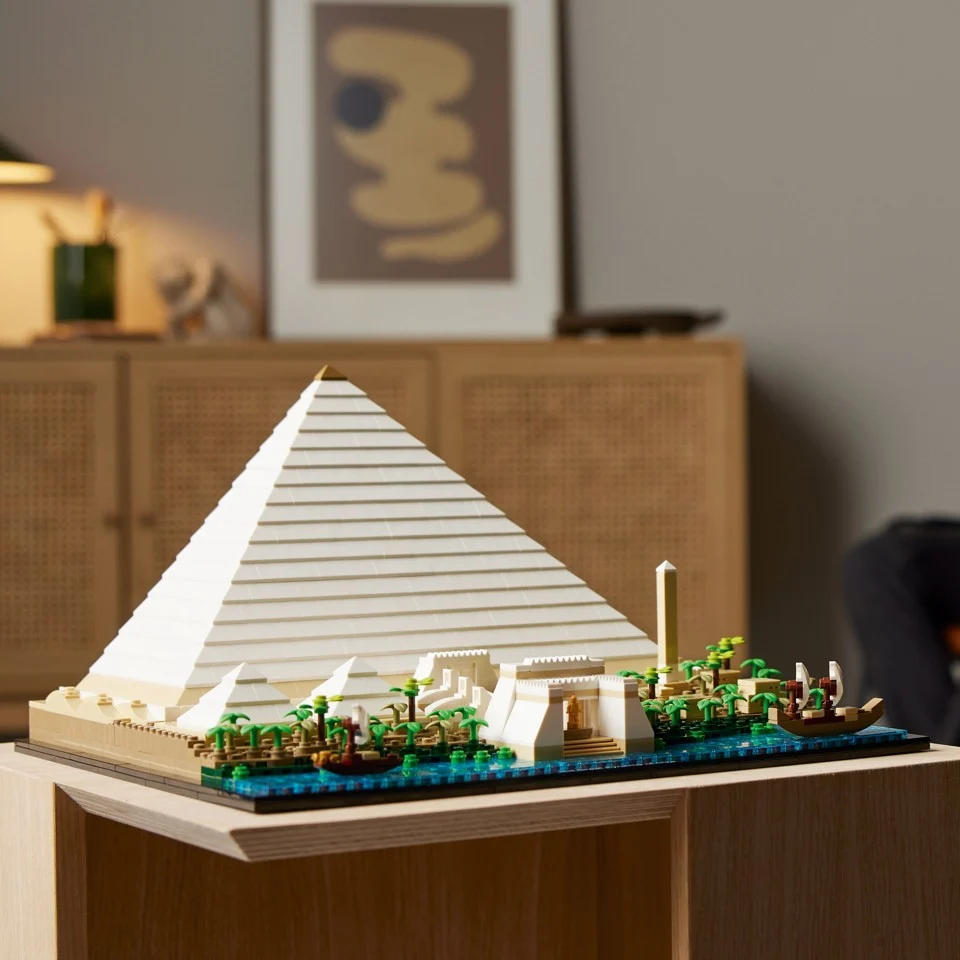 LEGO Architecture - Den store pyramide i Giza (21058)