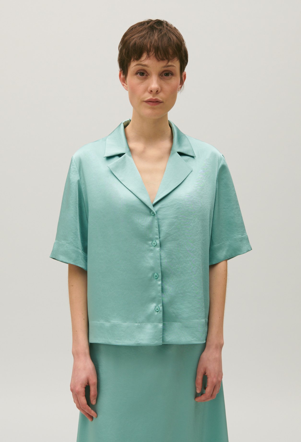 Chemise fluide satinee vert d'eau